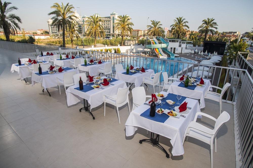 Hotel Palm World & 5*