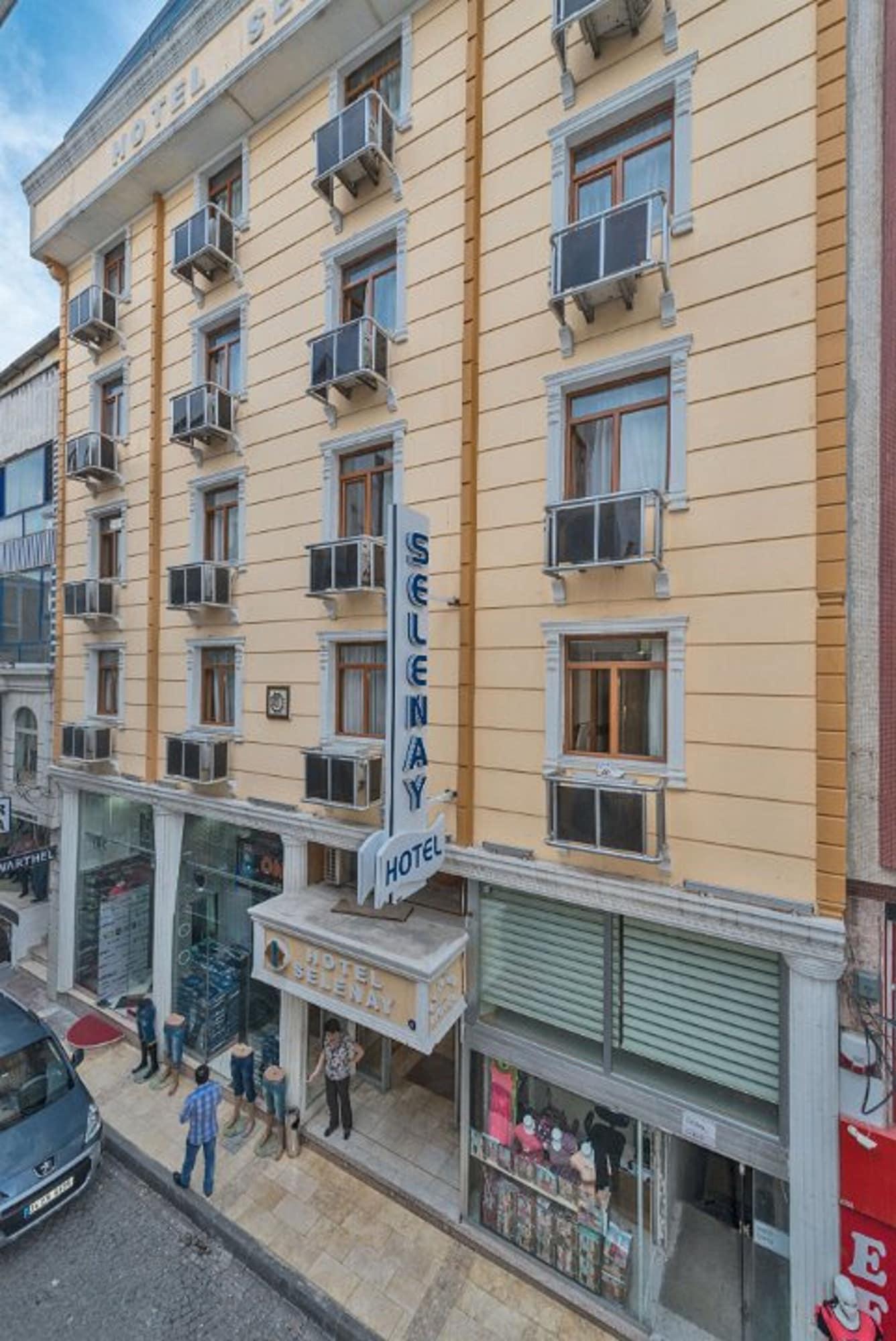 Selenay & Hotel Istanbul