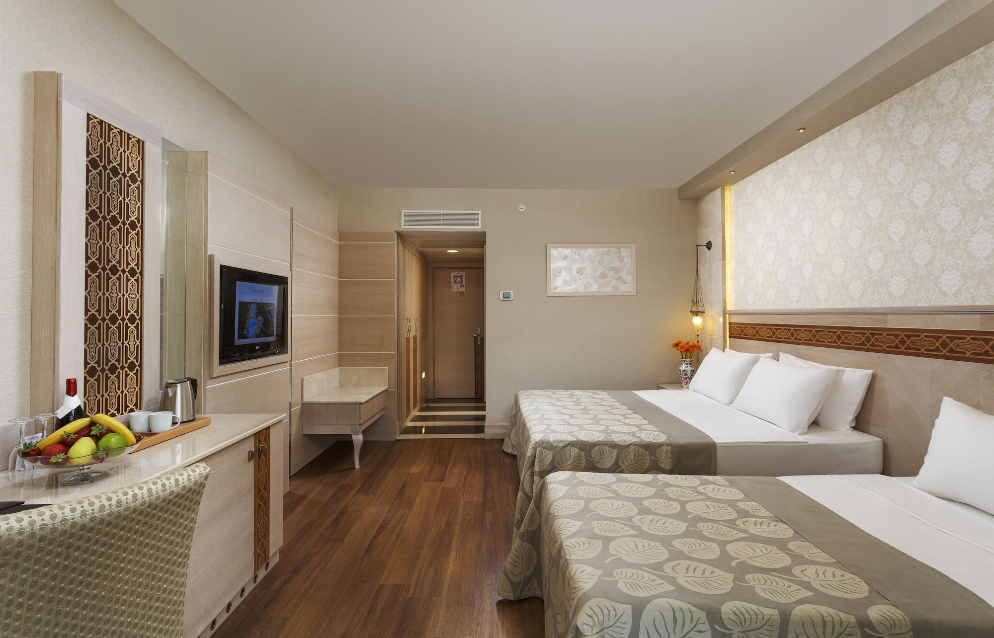 Gural Premier Resort 5*