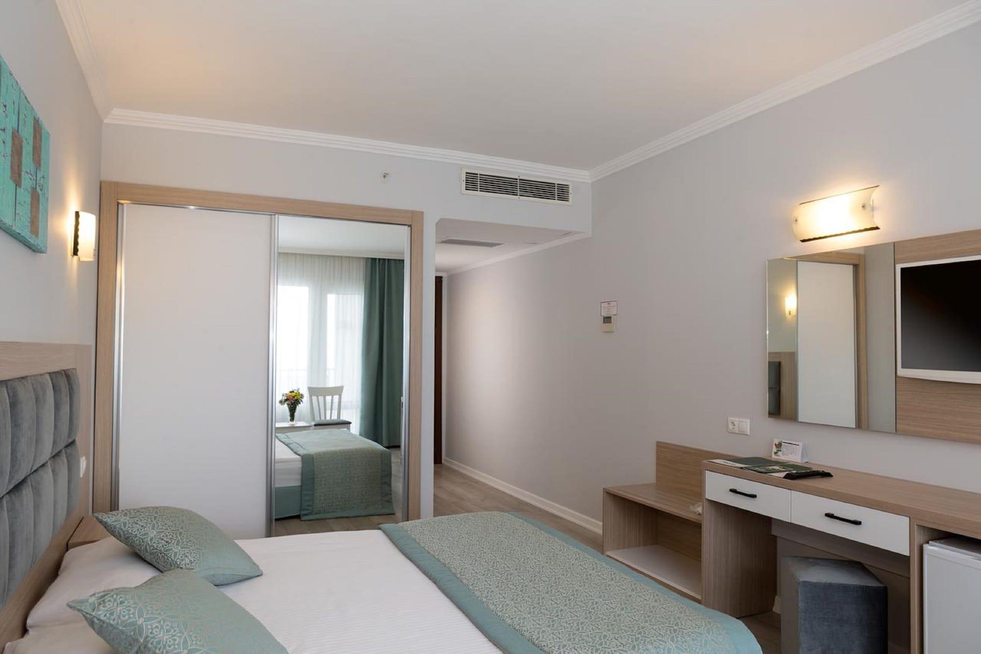 Hotel Adonis Antalya