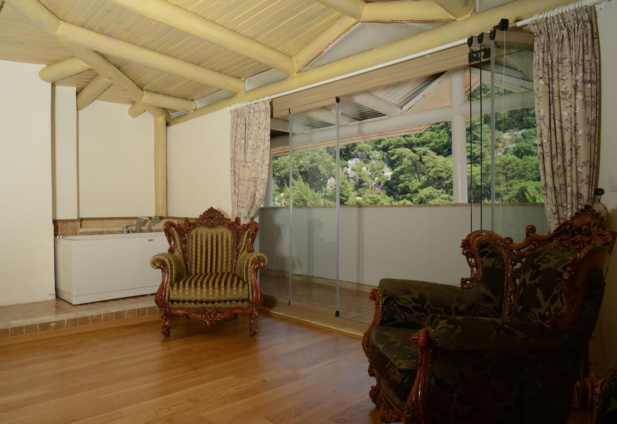 Petunya Boutique 3* Icmeler