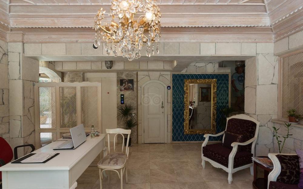 Petunya Boutique 3*
