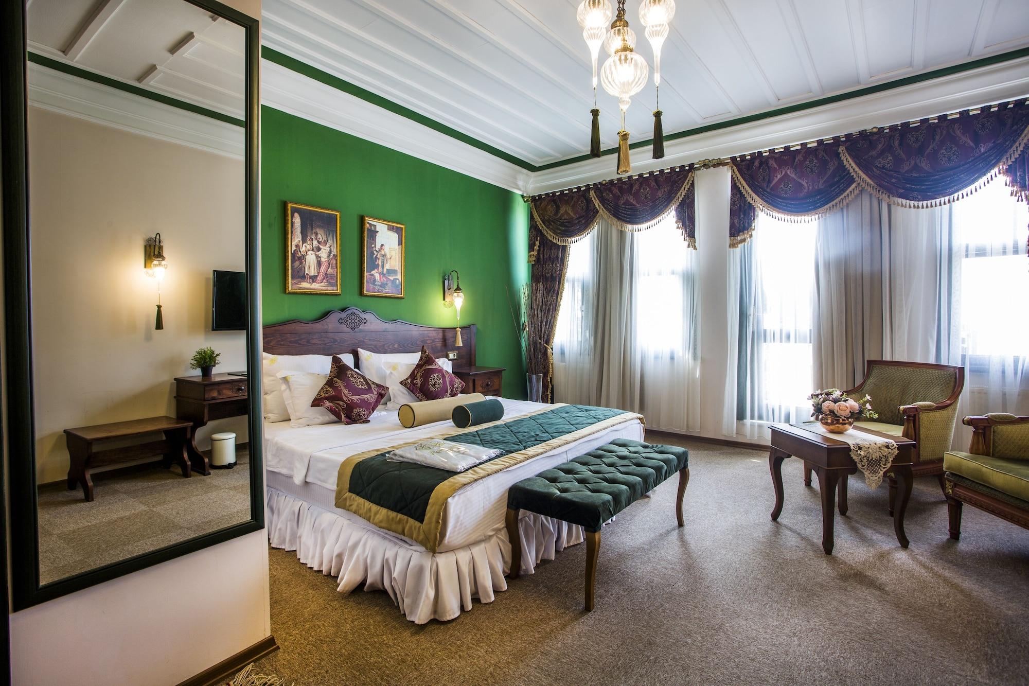 Garden House - Special Class Hotel