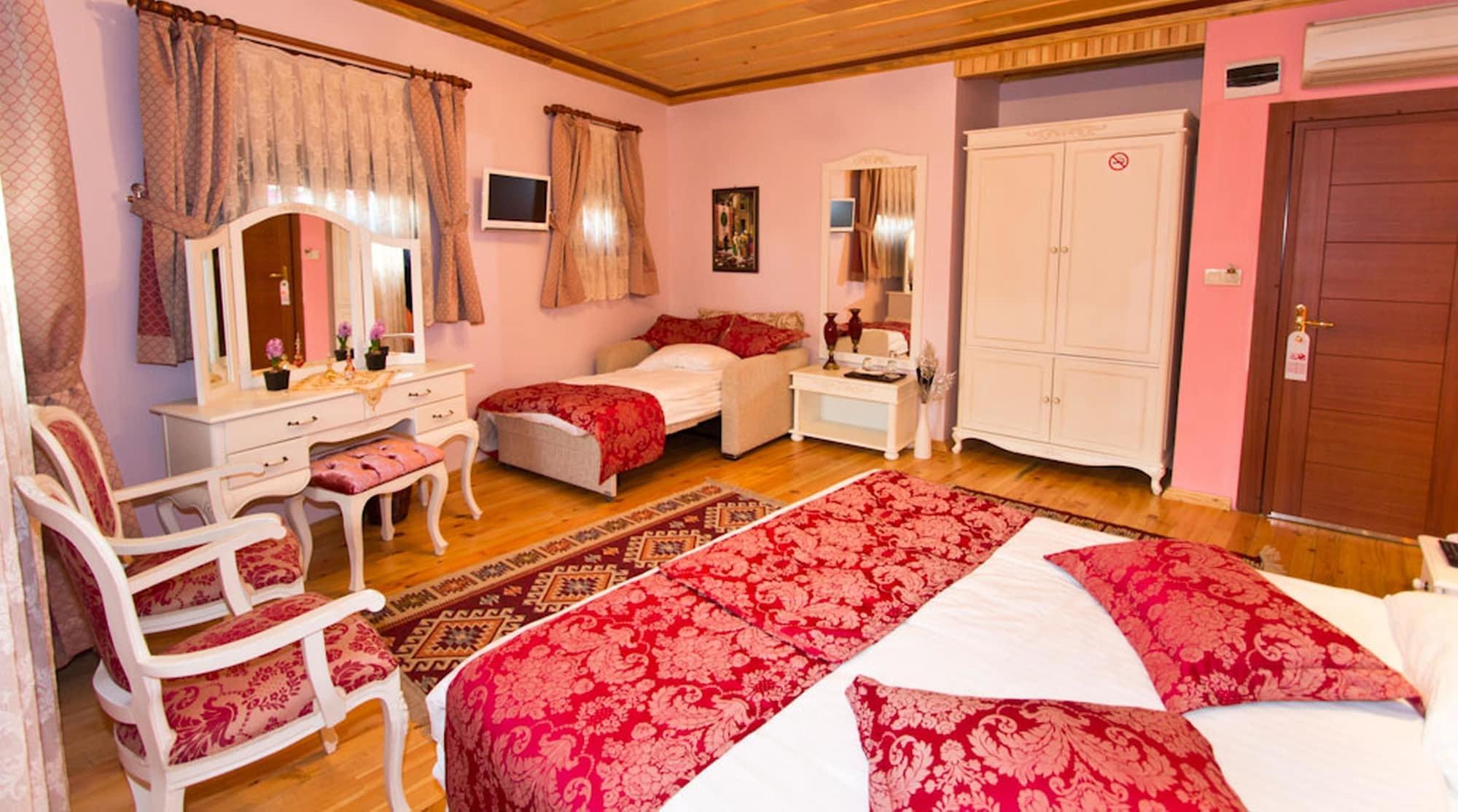 Esans - Special Category 3* Istanbul