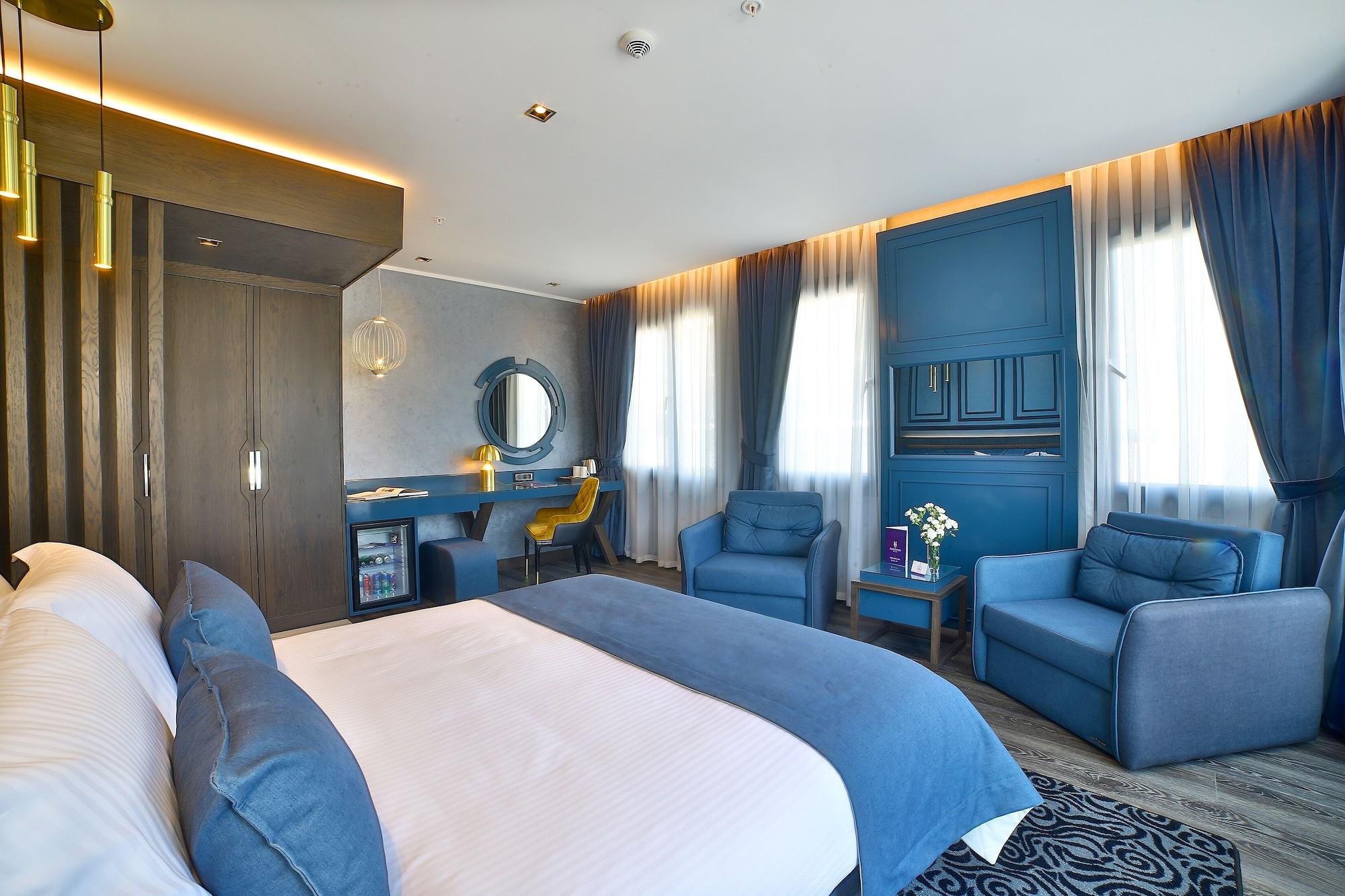 Hotel Amethyst