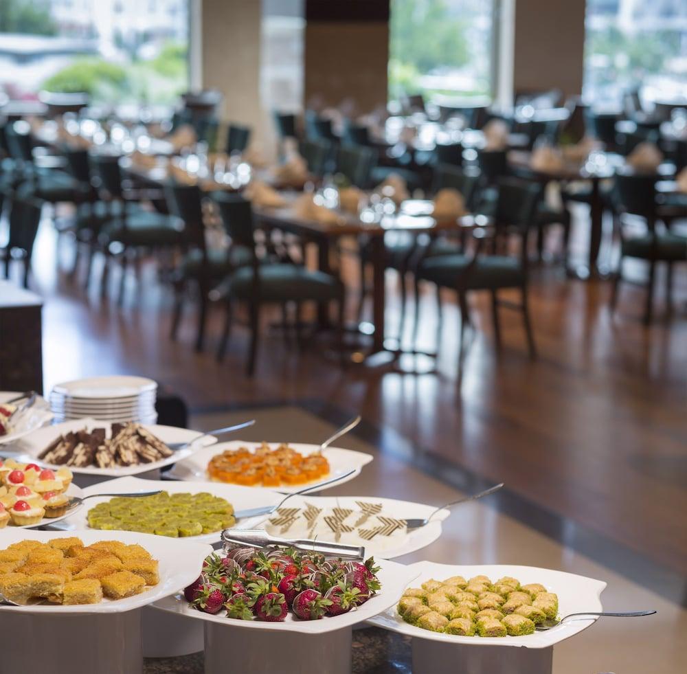 Hotel Titanic Business Kartal Istanbul