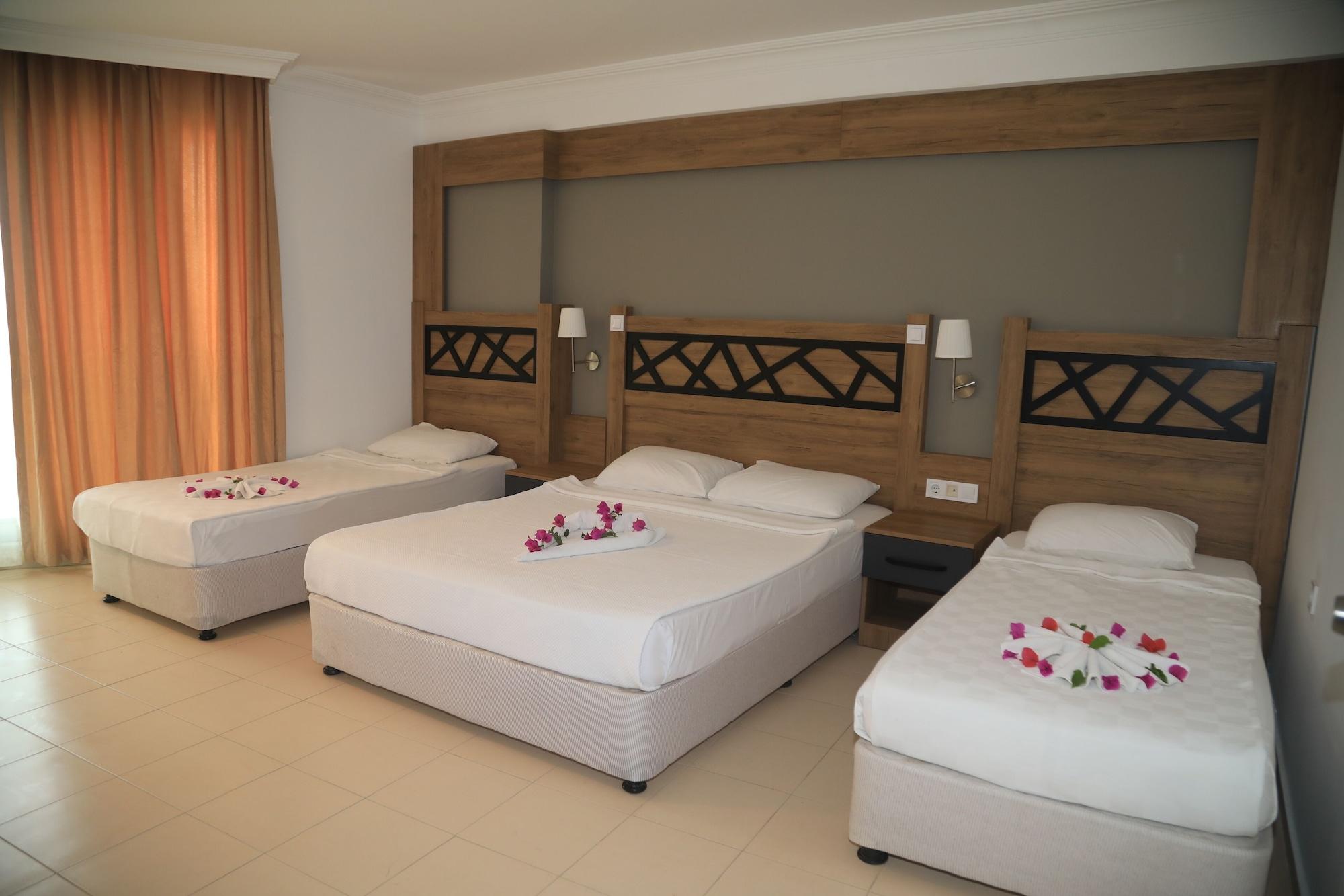 Istanbul Hotel 4*