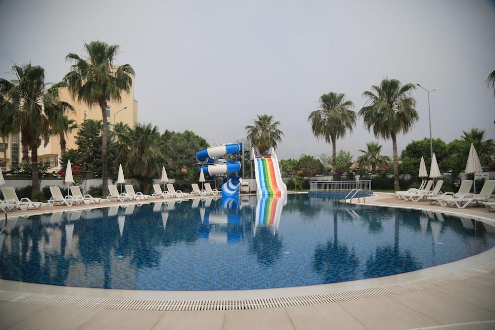 Istanbul 4* Kemer