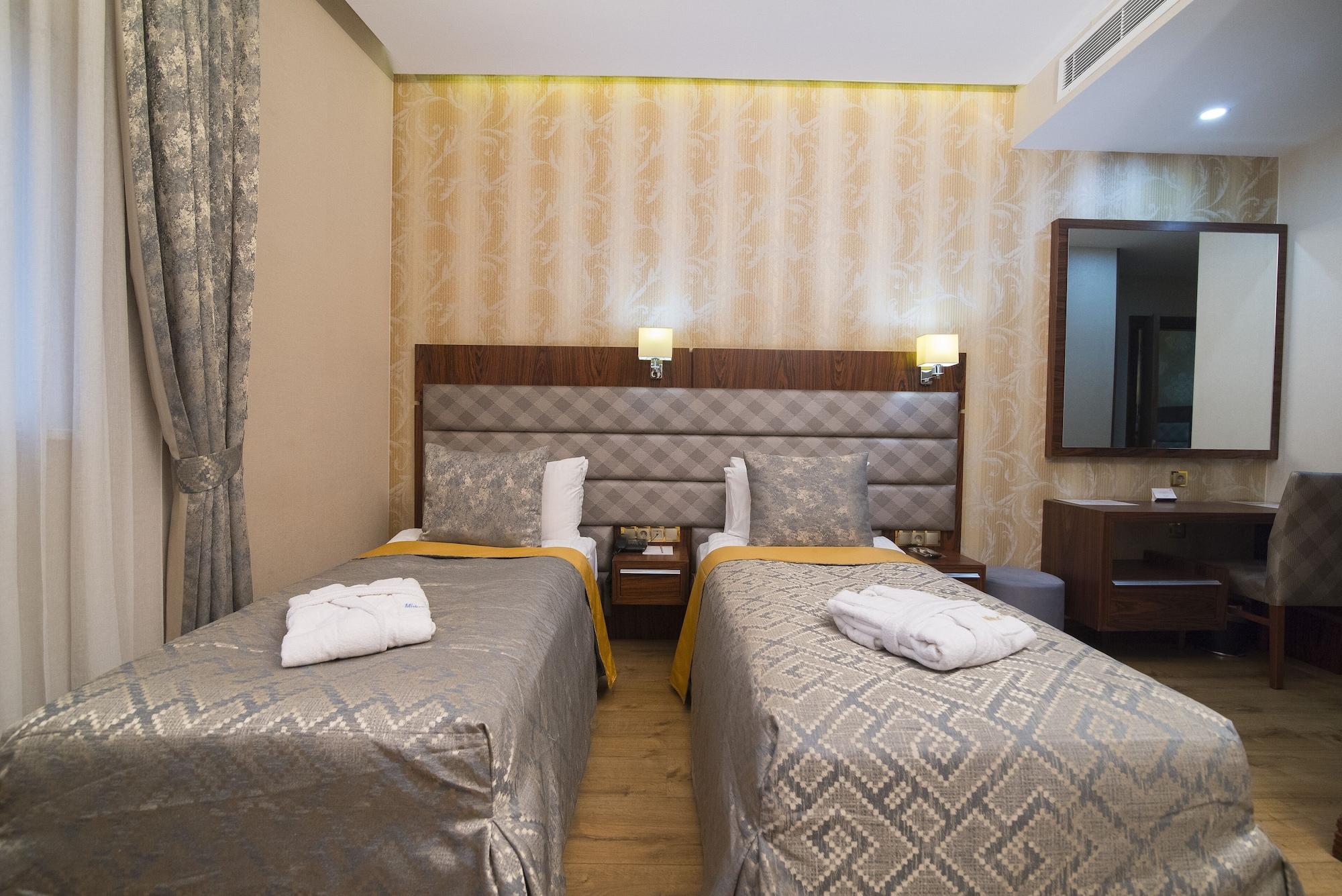 Midmar Deluxe 4*