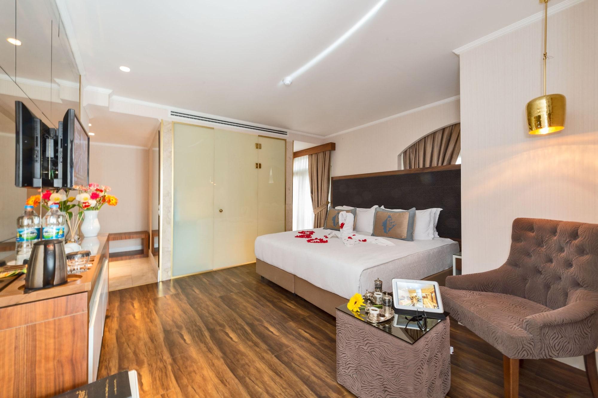 Darkmen Hotel 3*