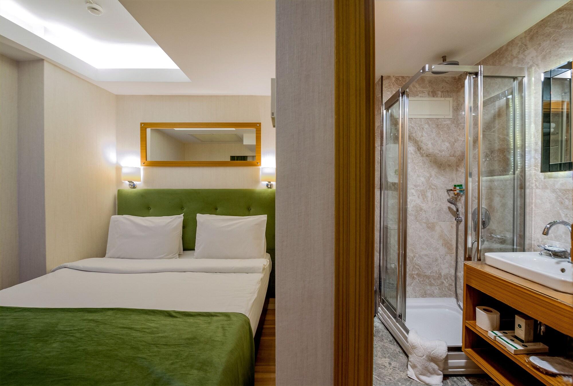 Bizim Hotel