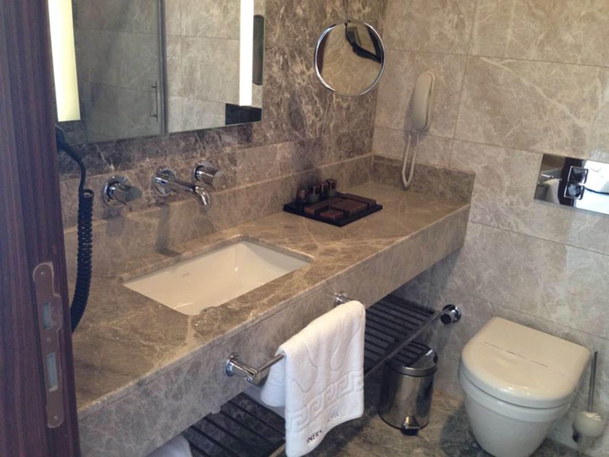 Inera Pendik Hotel 4*