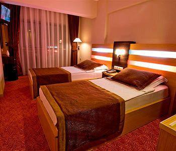 Ilayda Hotel 2*