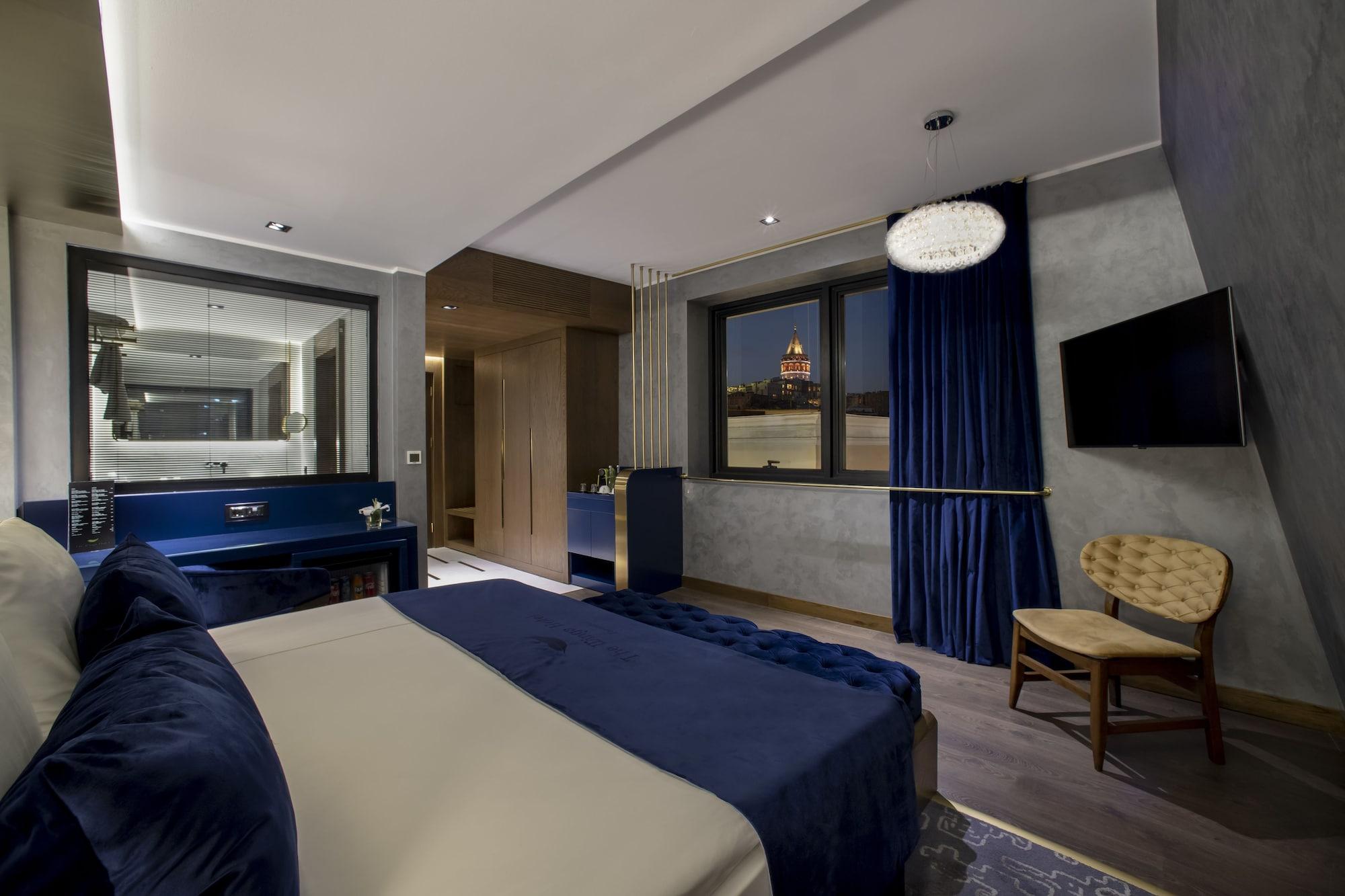 Hotel The Wings