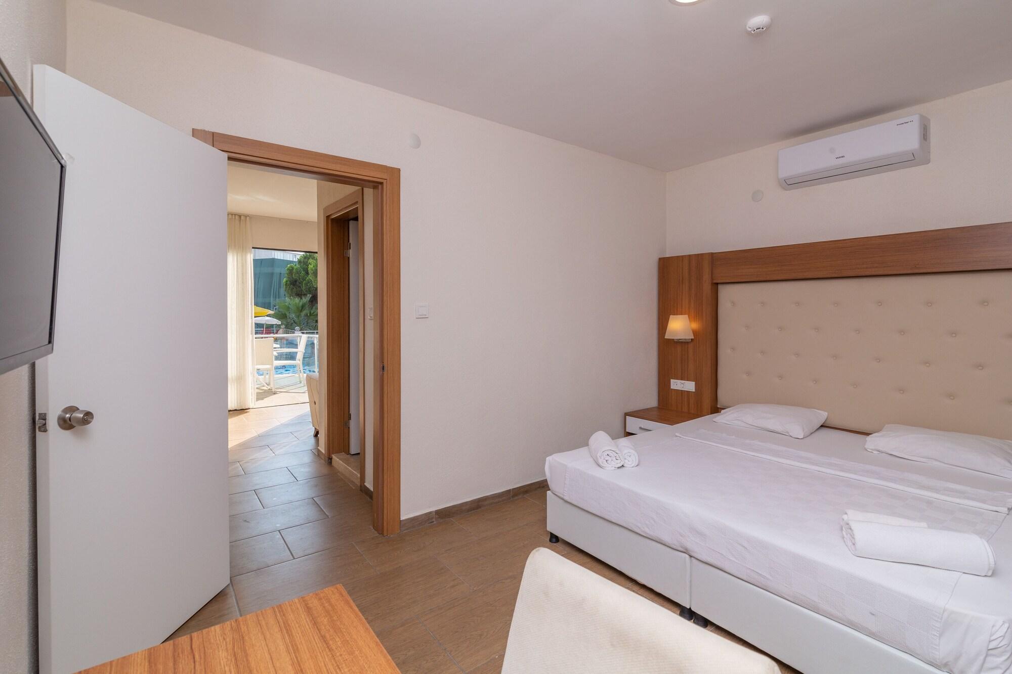 Ponz Hotel 3*