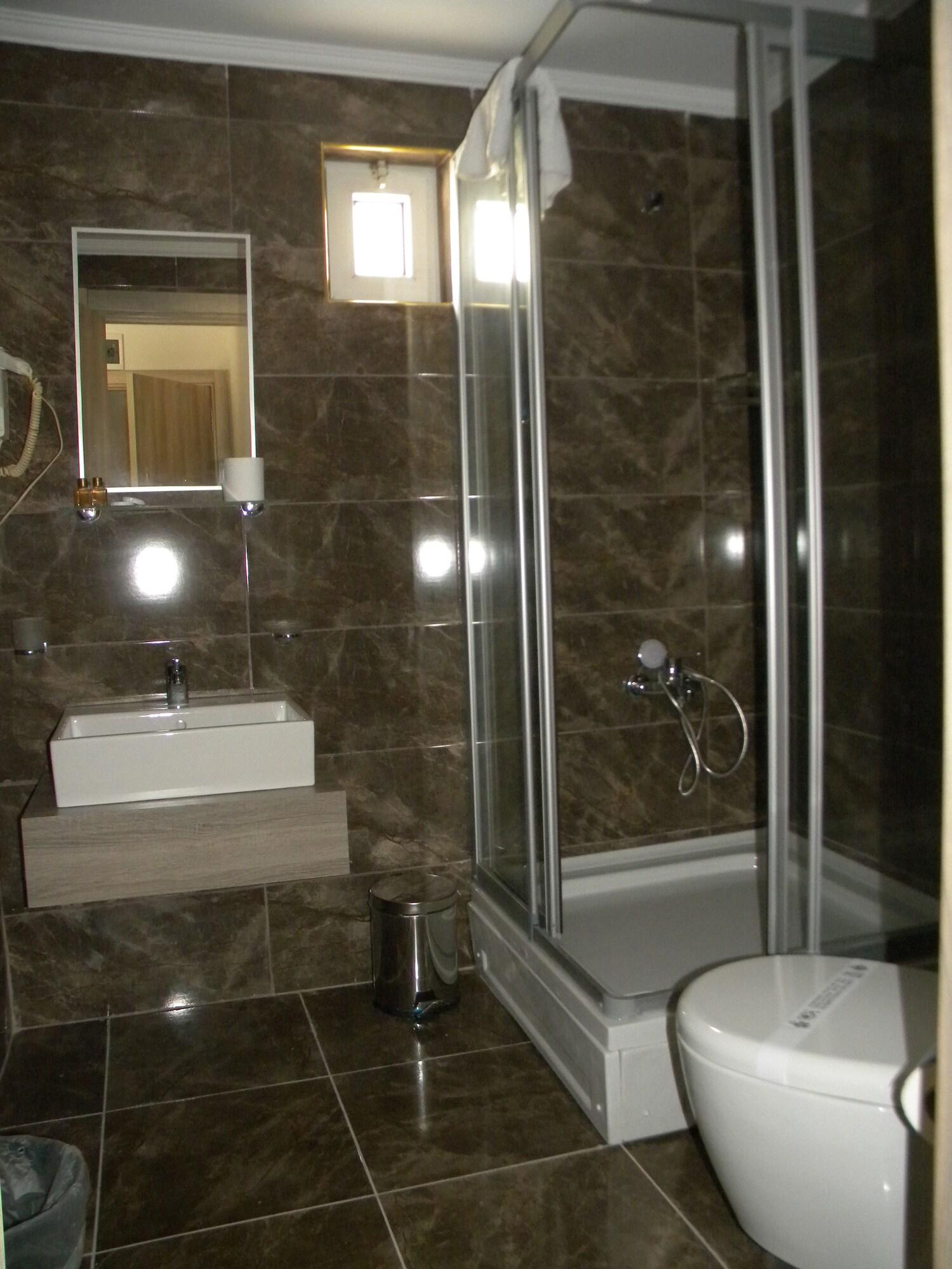 Sava Hotel 3*