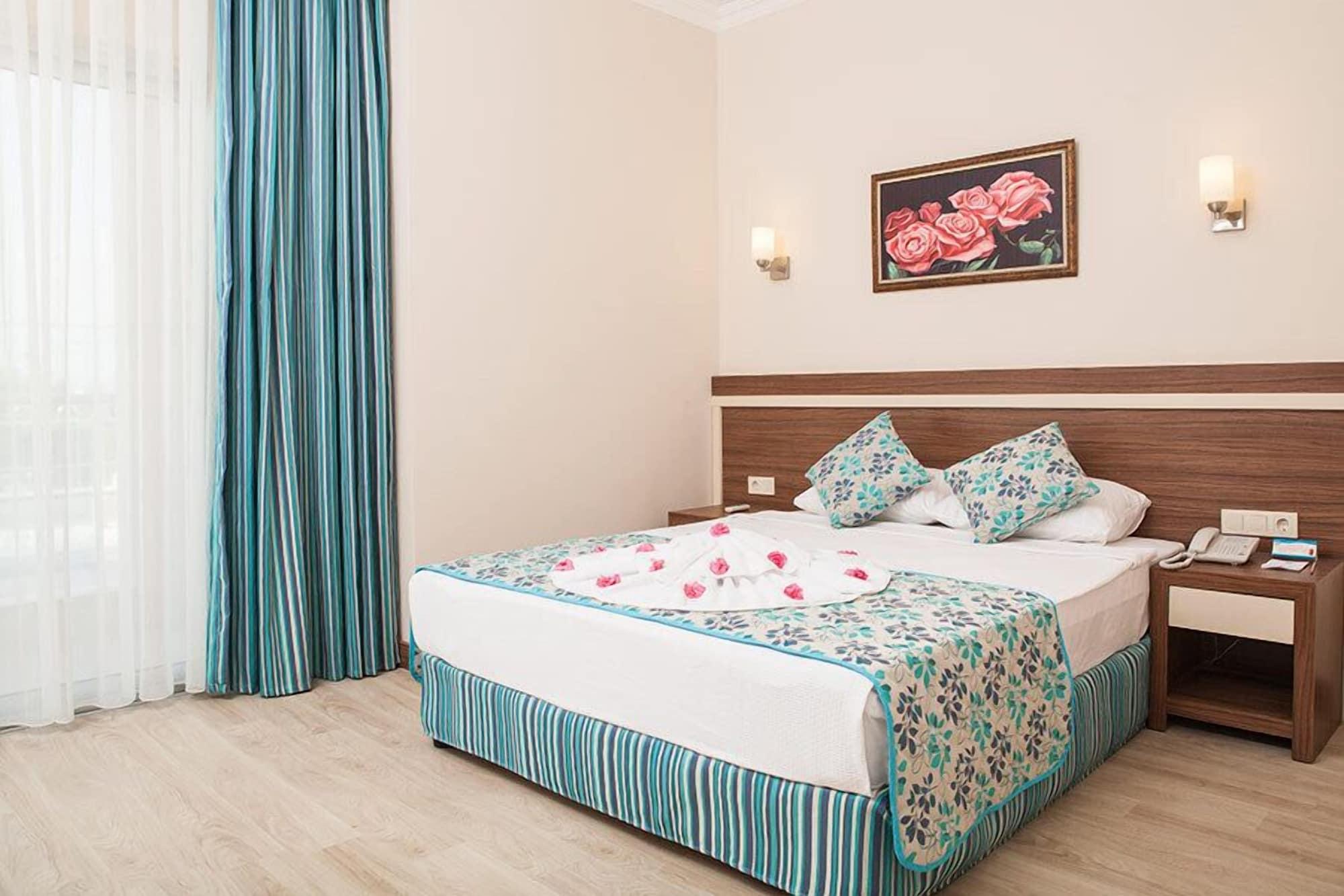 Hotel West Park 4*