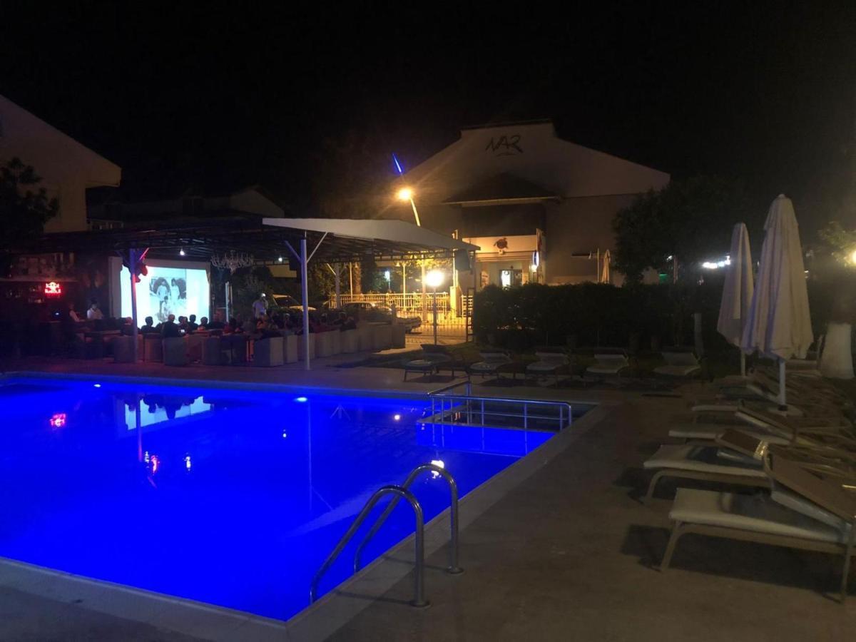 Anita Noch Kemer