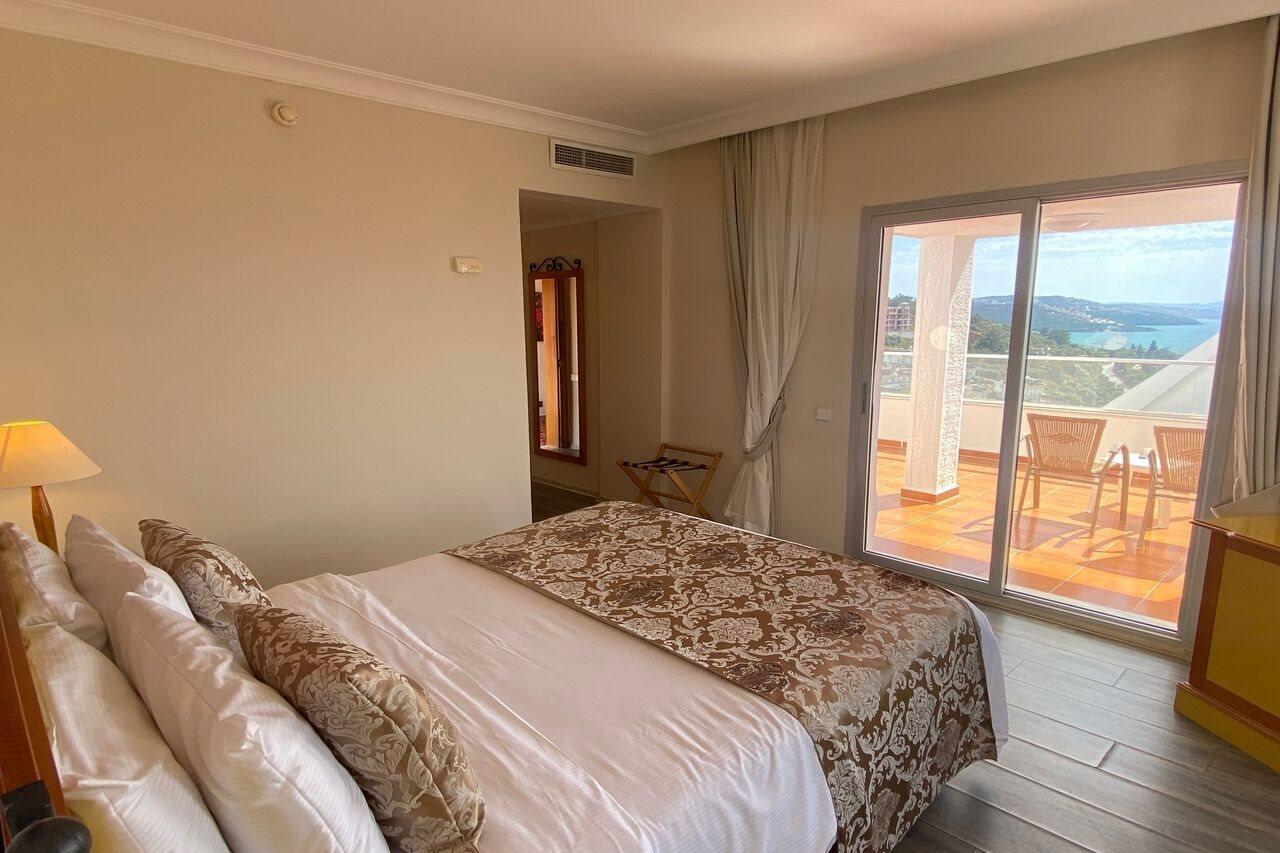 Hotel Roseira Gulluk