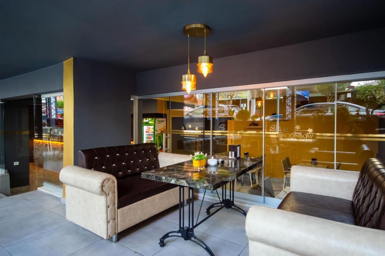 Hotel Moonbow 3*