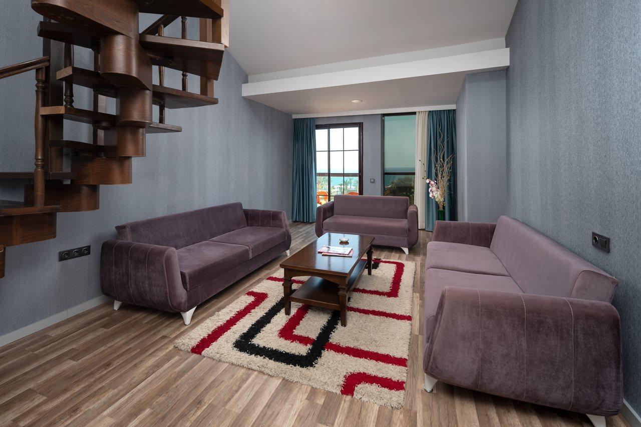 Siam Elegance & Hotel 5*