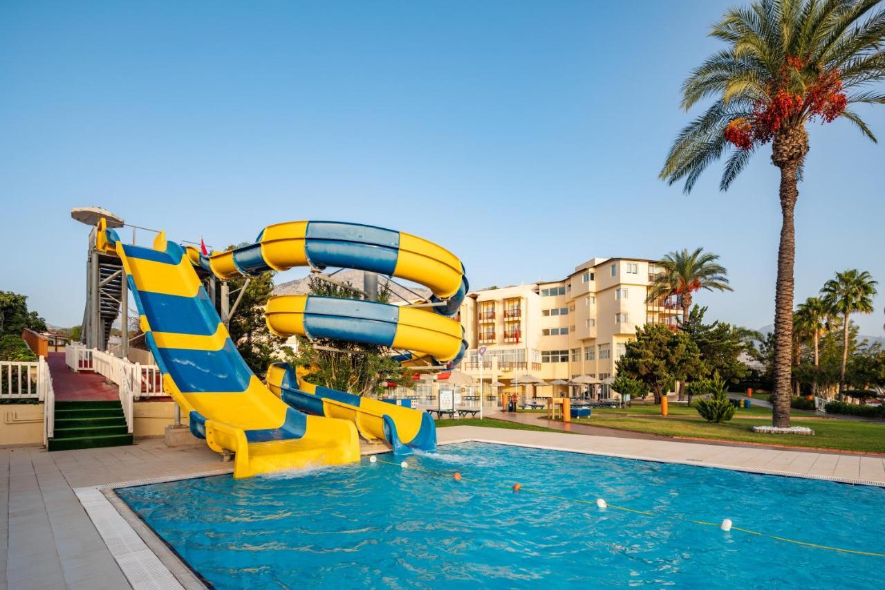 Aqi Hydros Club Hotel