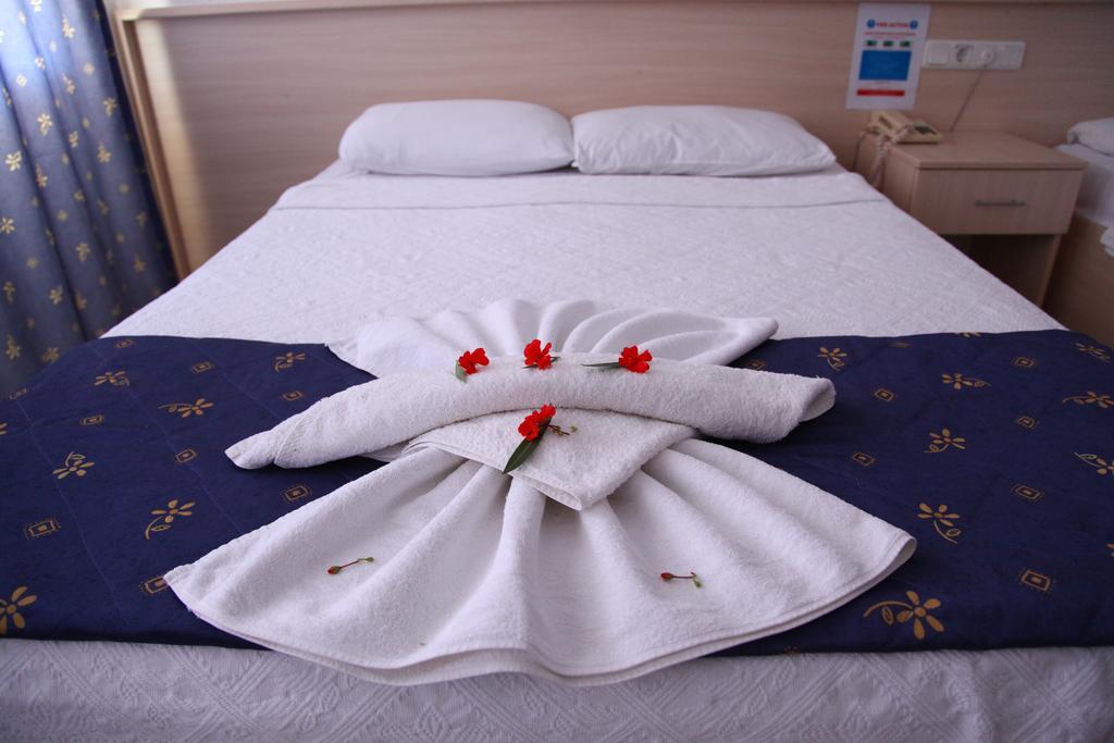 Hotel Gokcen 3*