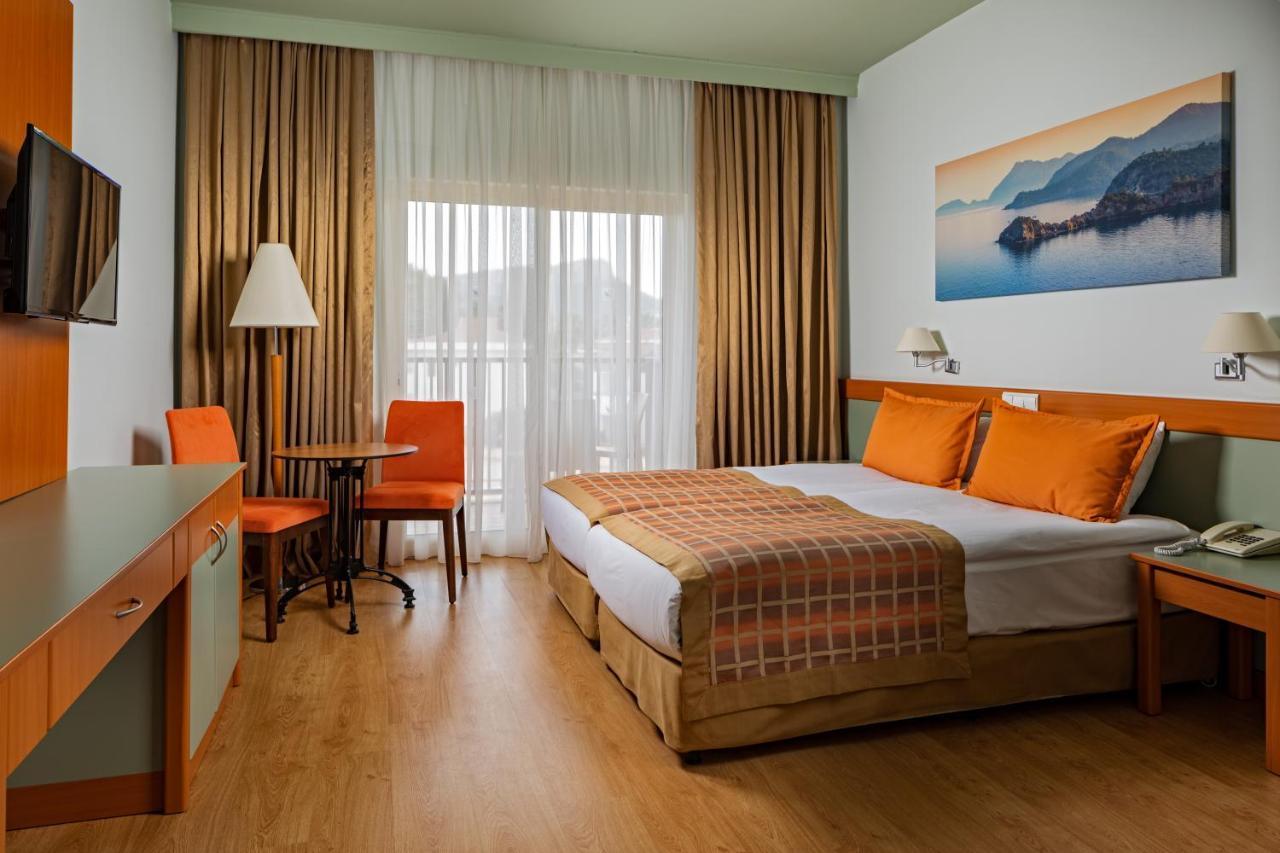 Aqi Hydros Club Hotel 5*