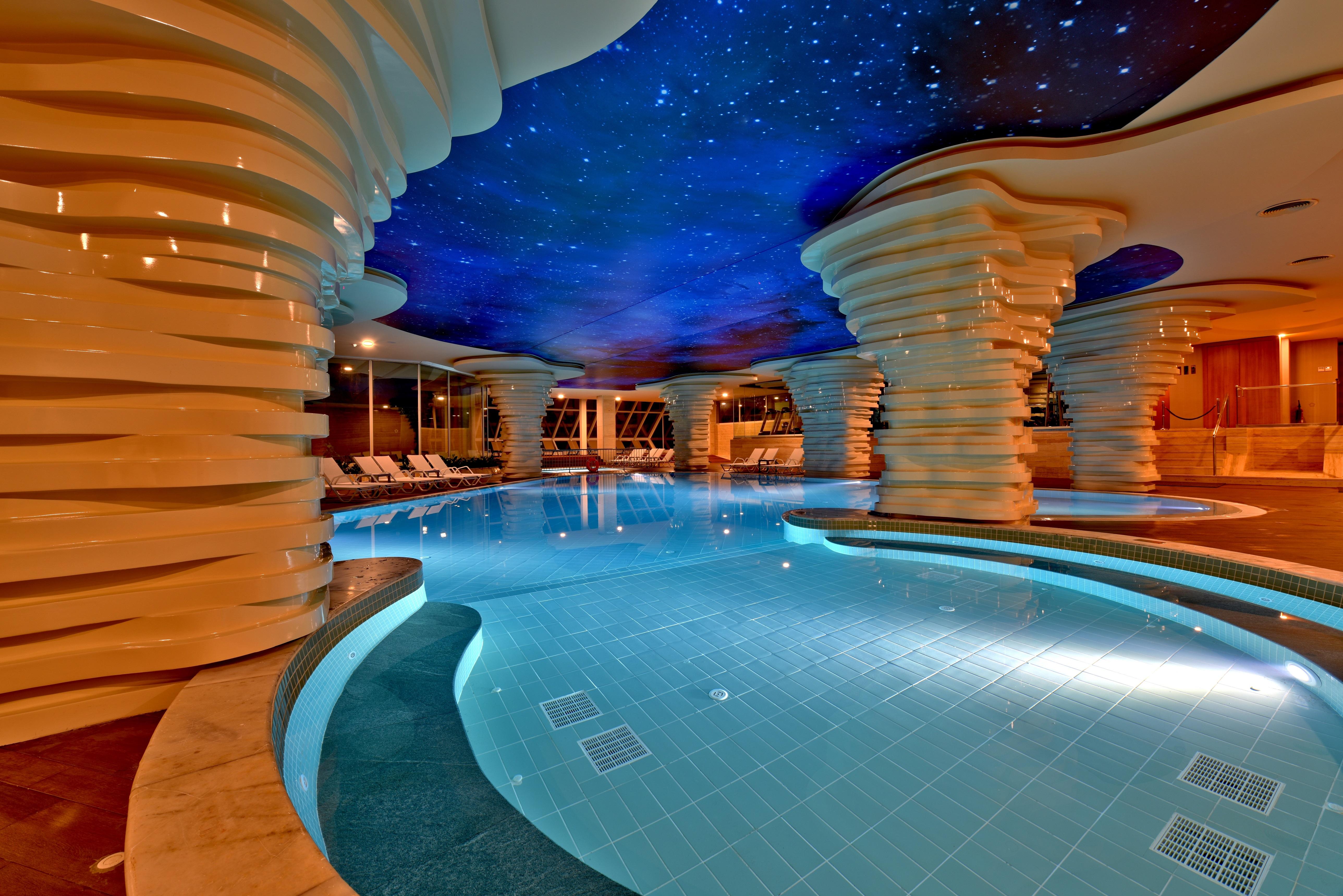 Resort Star Elegance