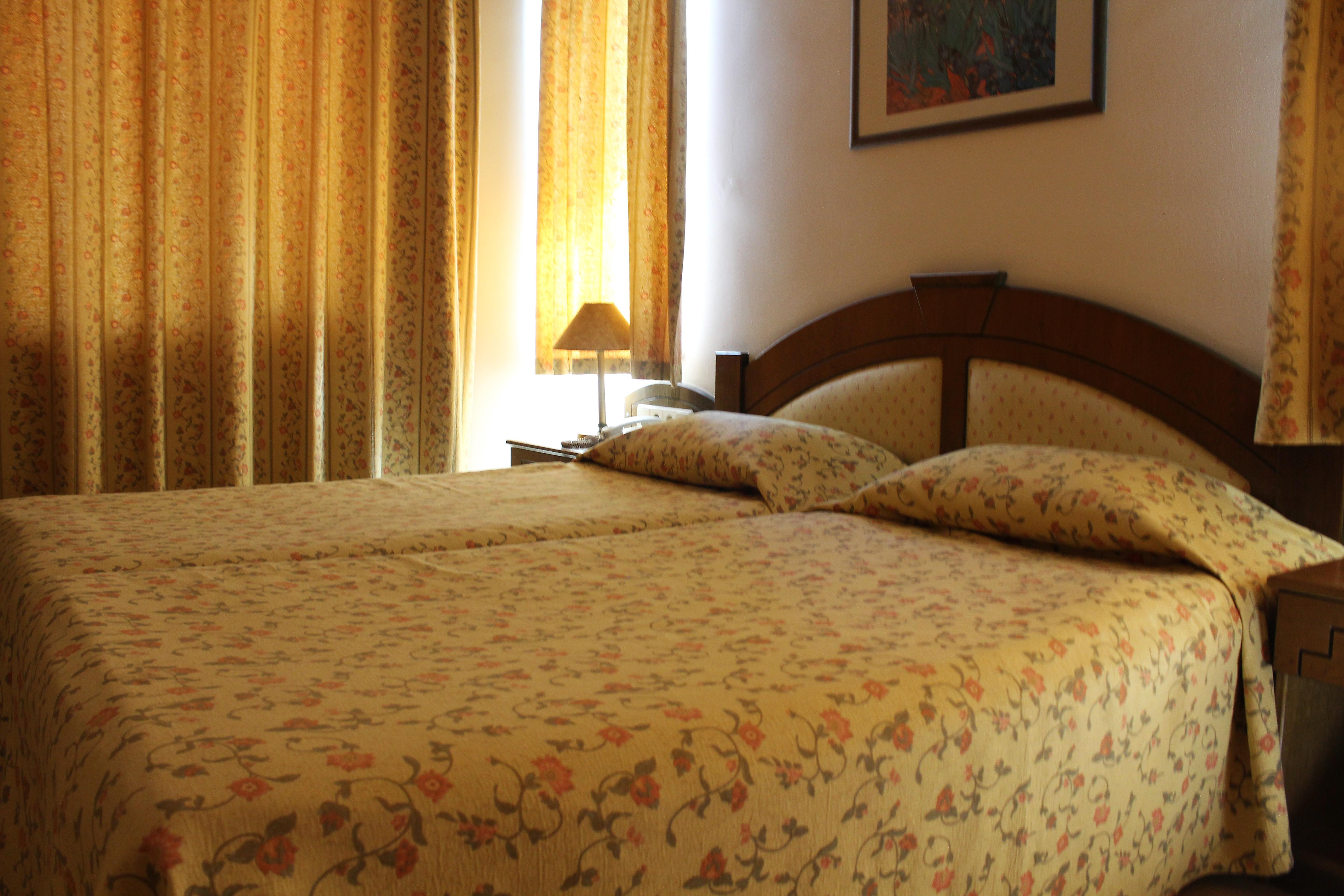 Sun Hotel