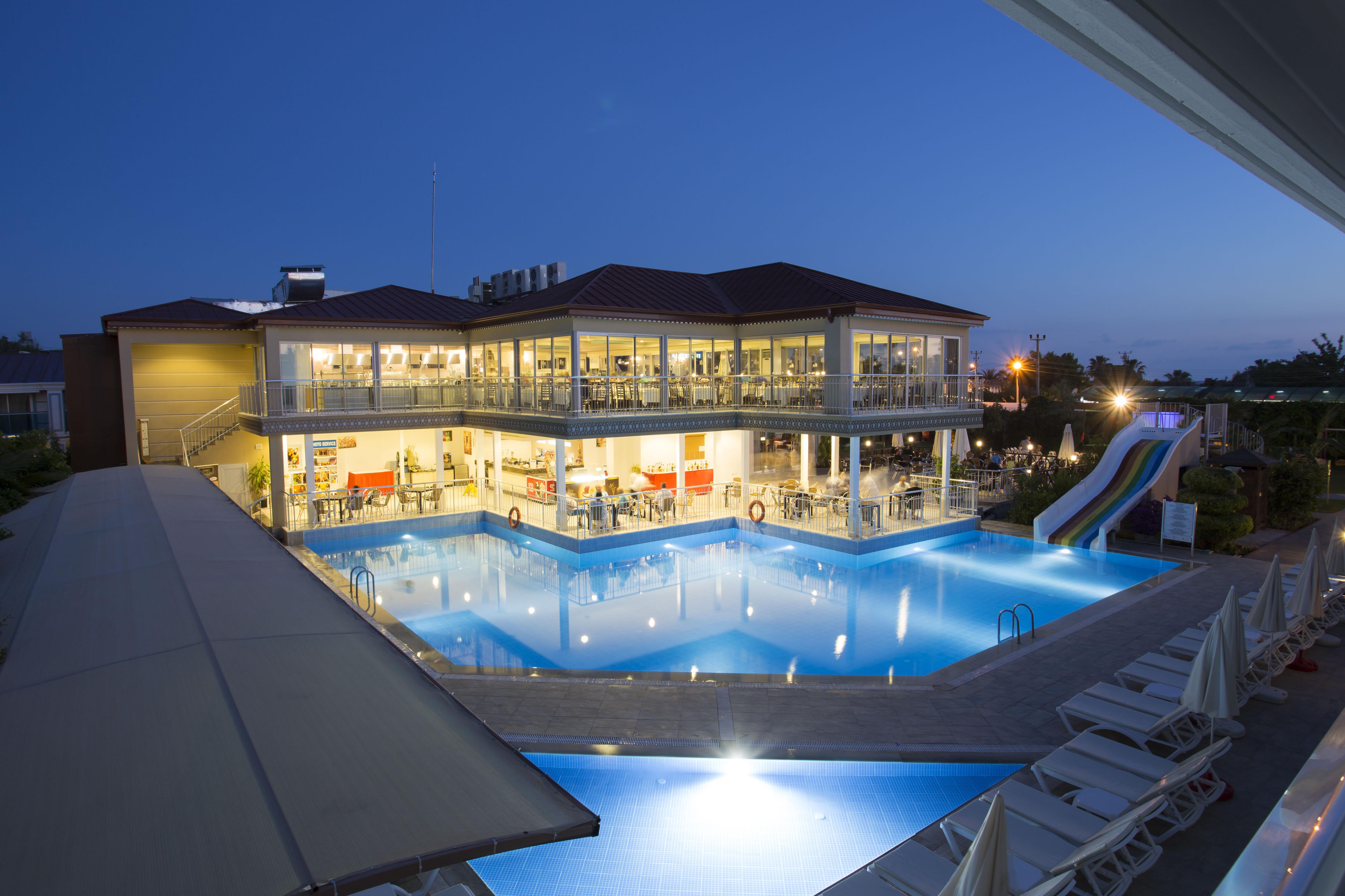 Resort Sun Club 3*