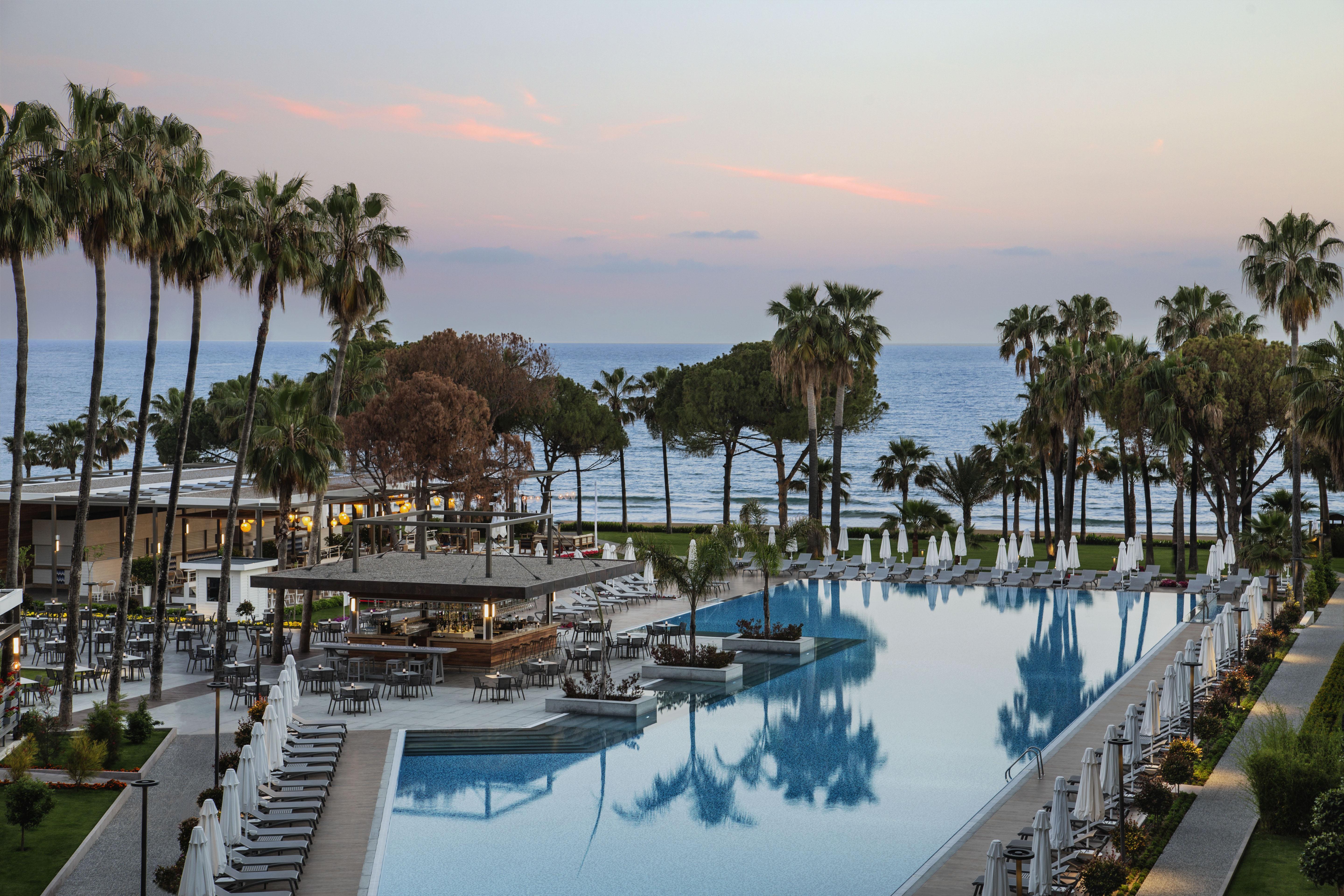 Acanthus Cennet Barut Collection Resort 5*