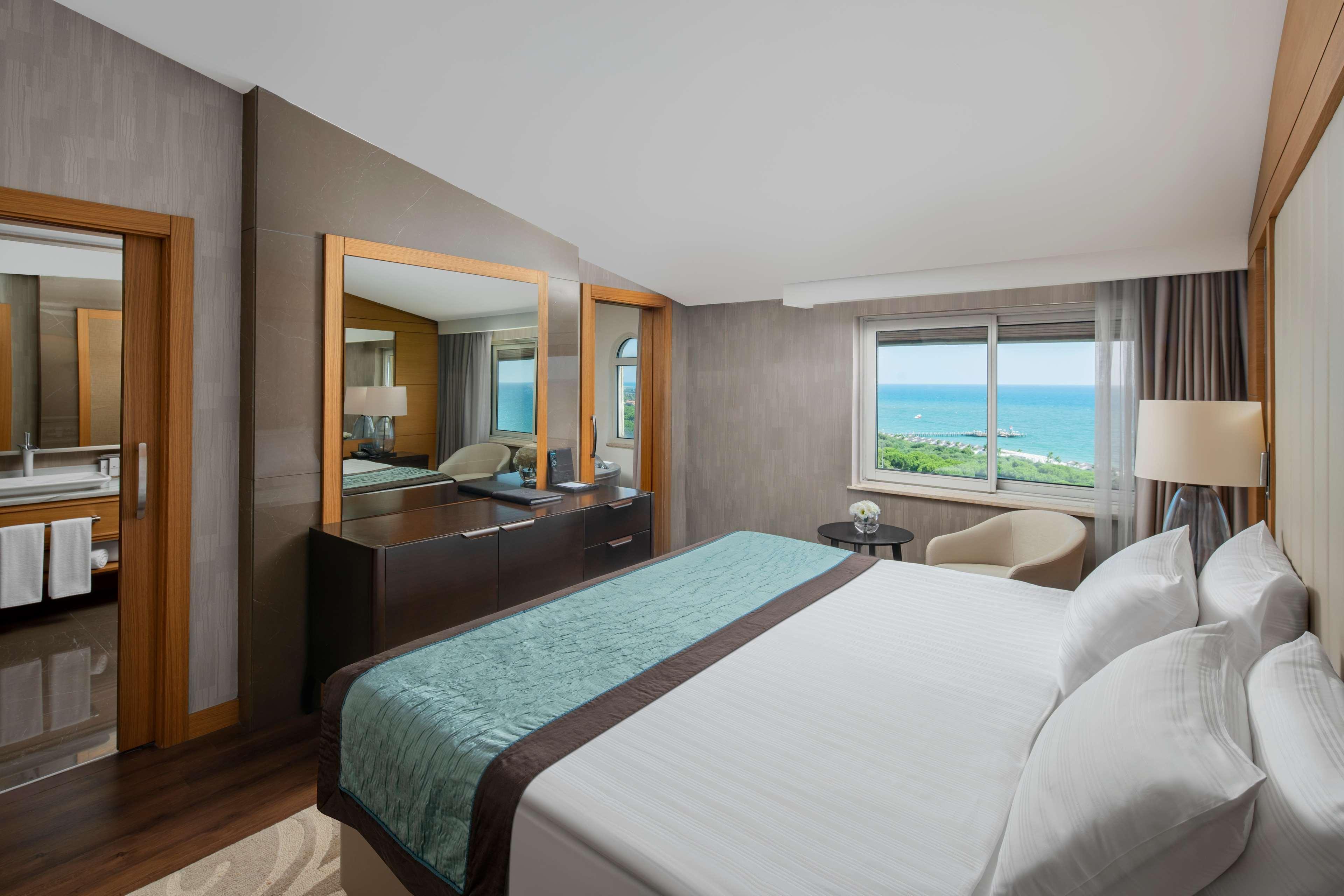 Papillon Zeugma Relaxury Resort Belek