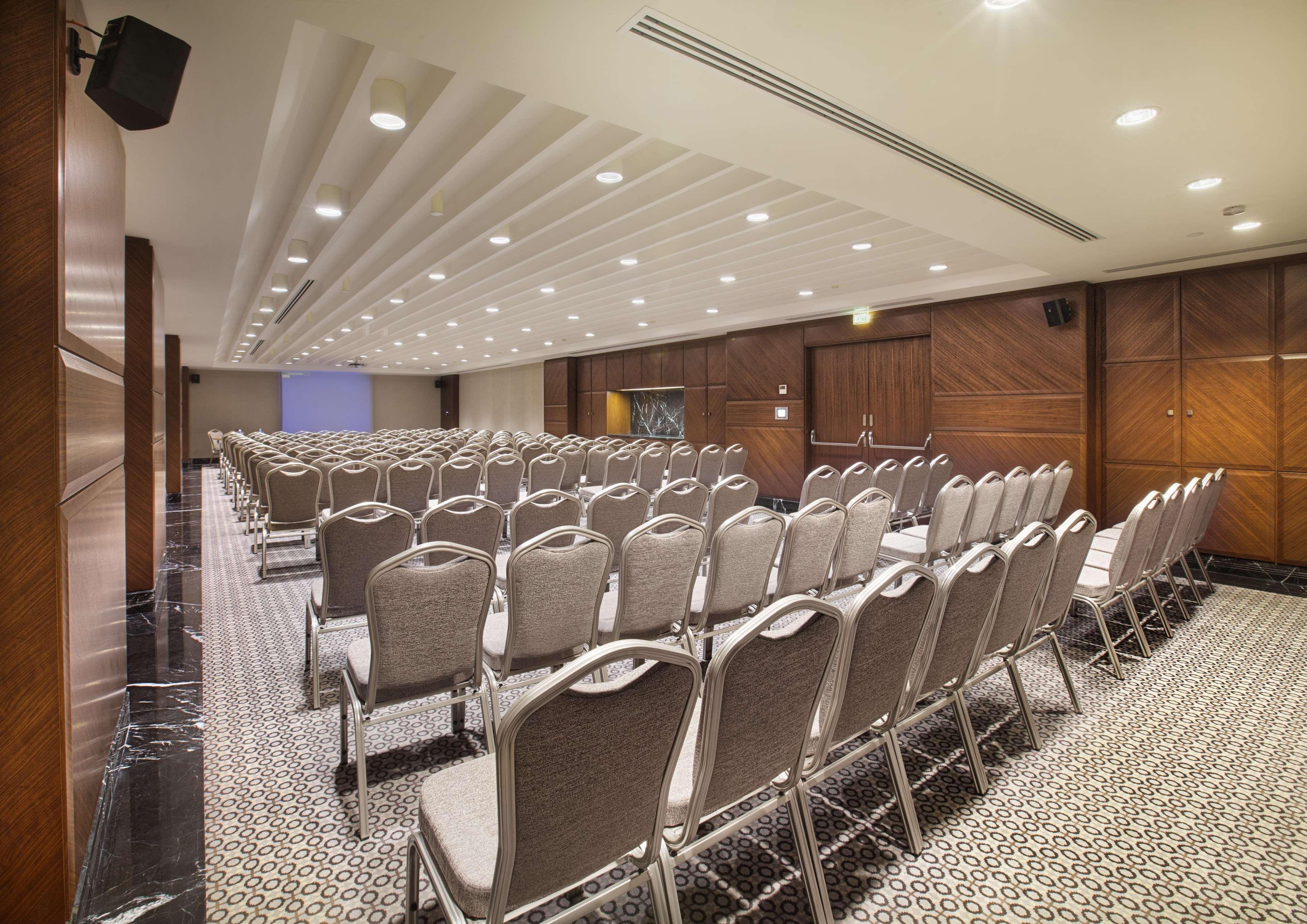 Doubletree By Hilton Istanbul-avcilar Hotel