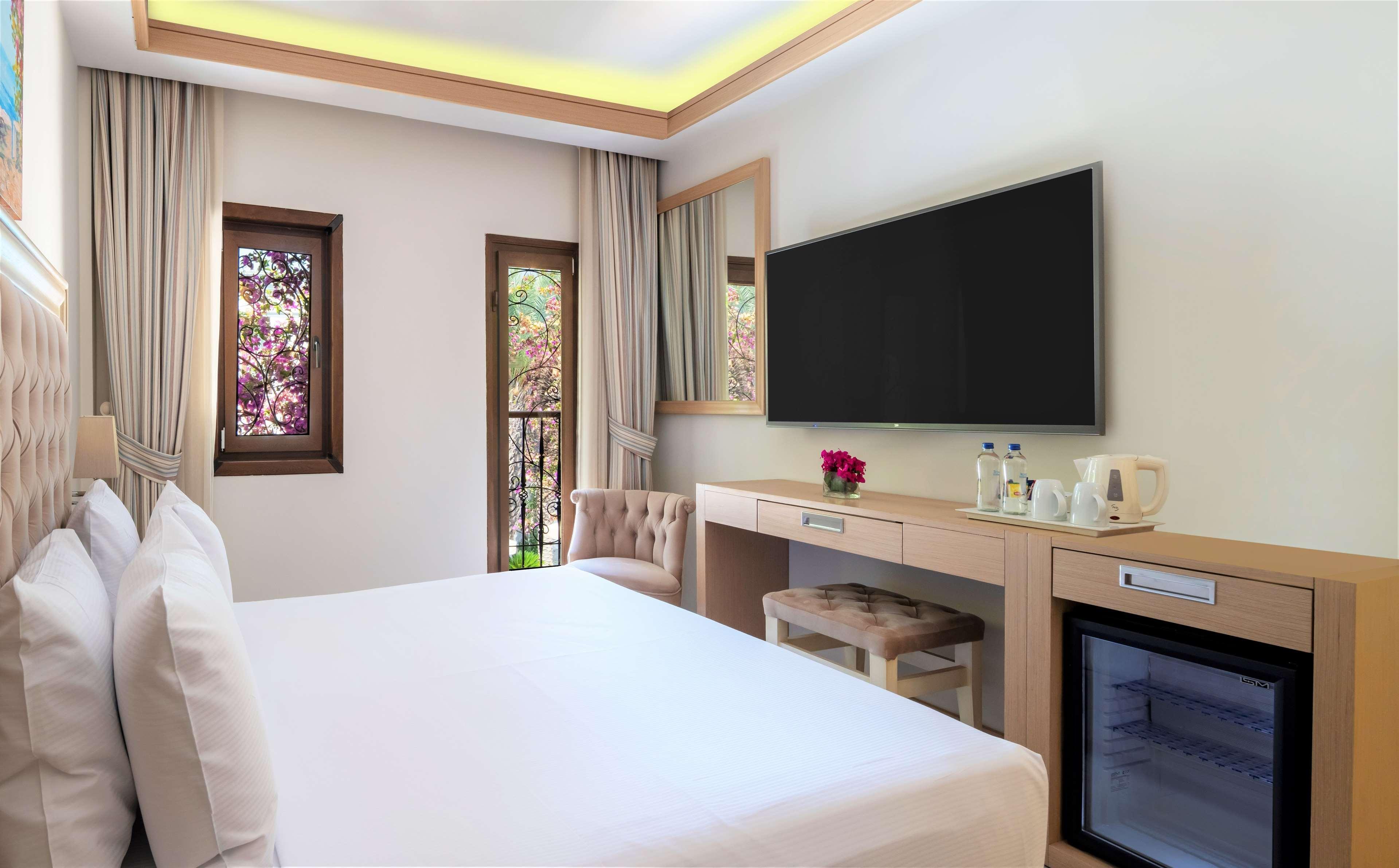 Doubletree By Hilton Marina Vista Hotel Bodrum