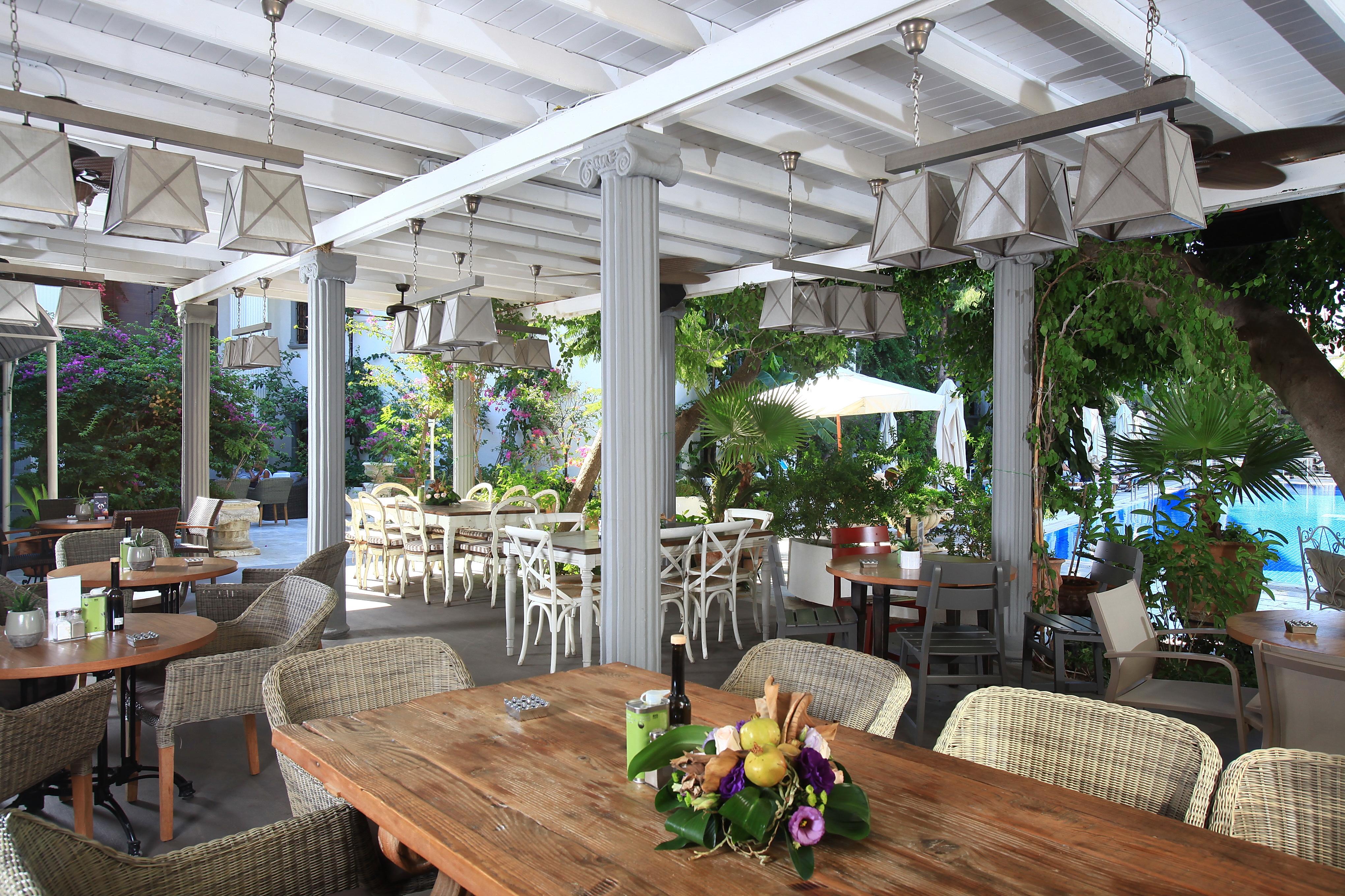 Doubletree By Hilton Marina Vista Hotel Bodrum