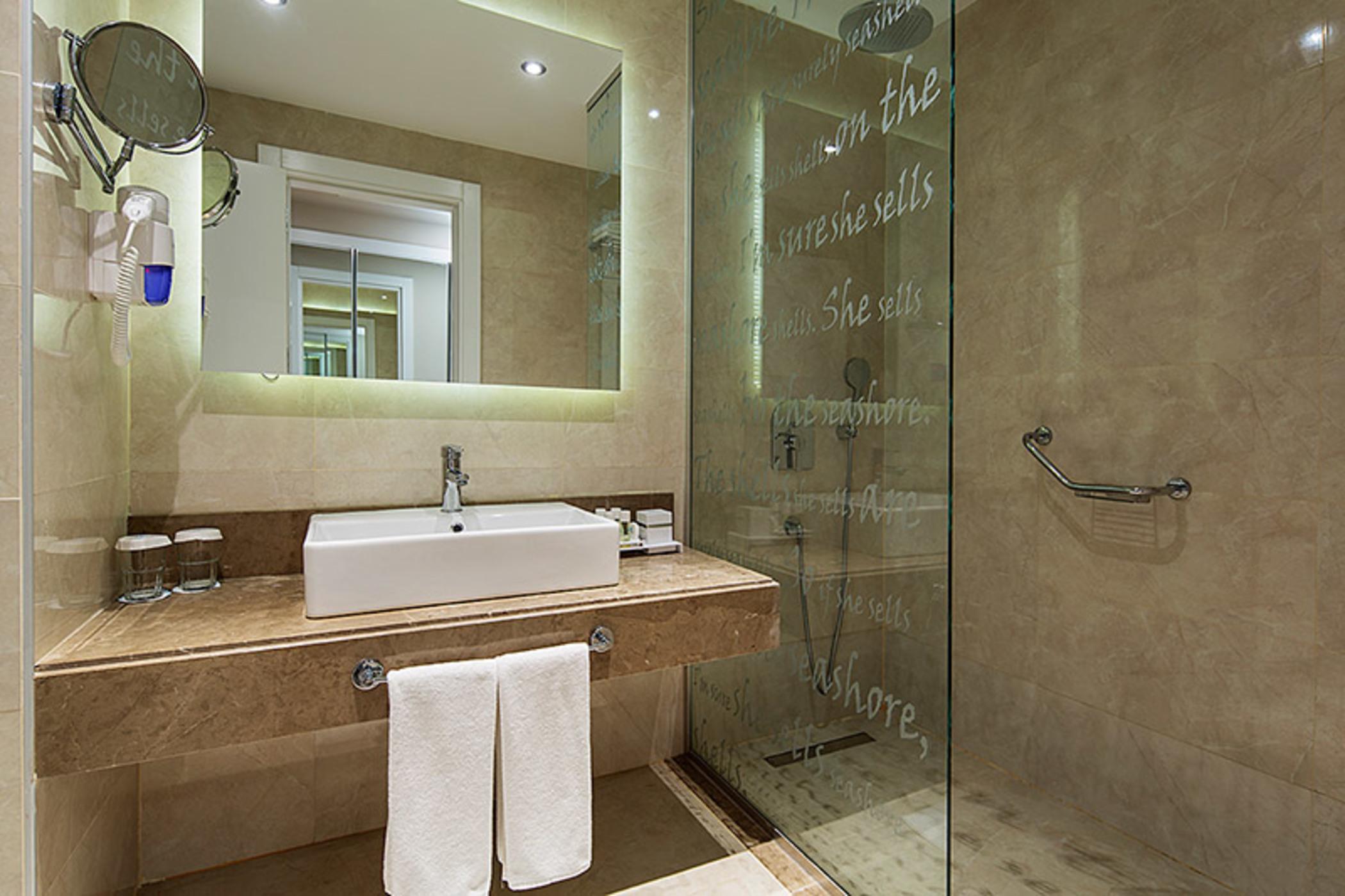 Sea Shell & Resort 5*
