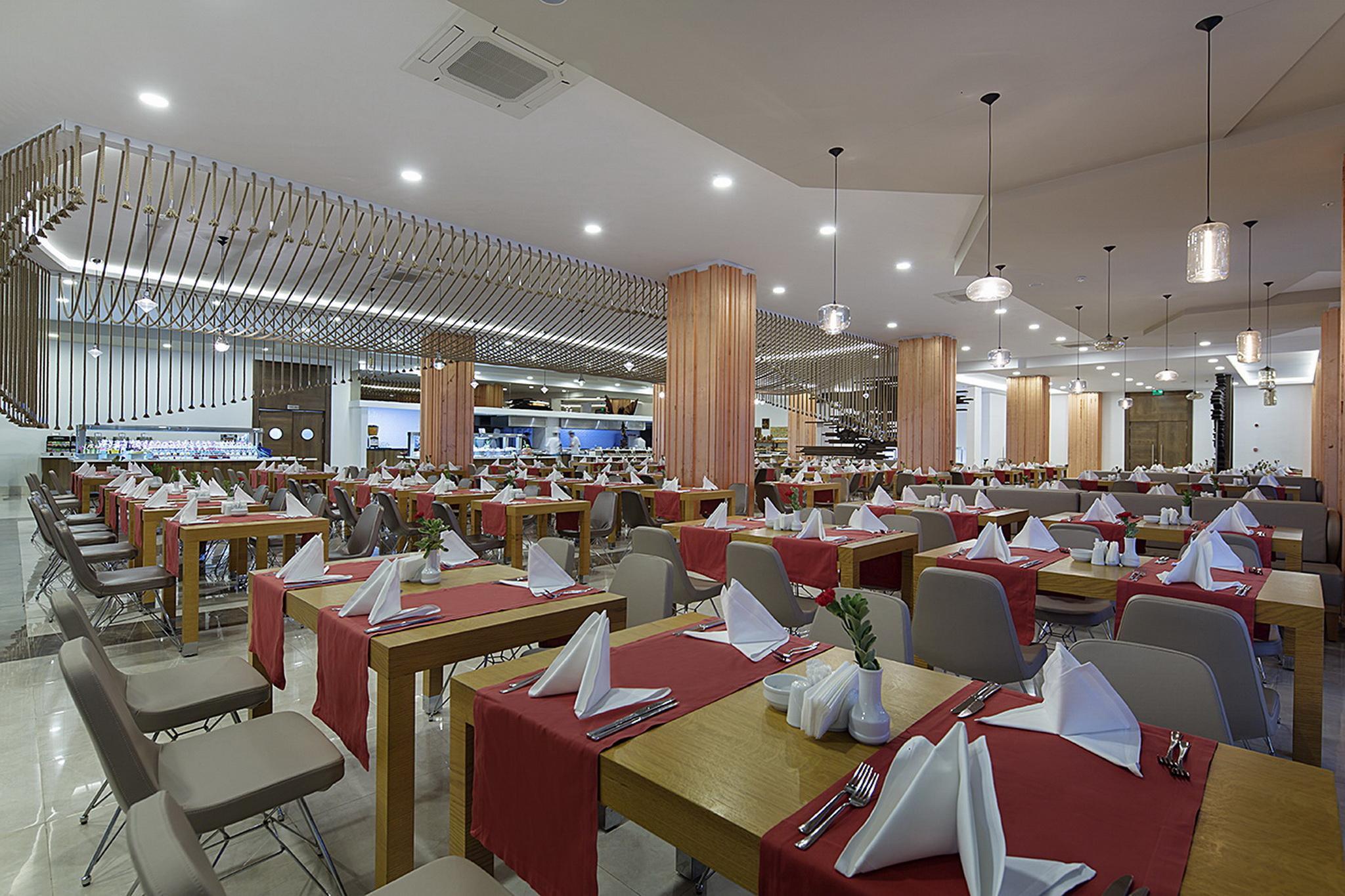 Sea Shell & Resort 5*