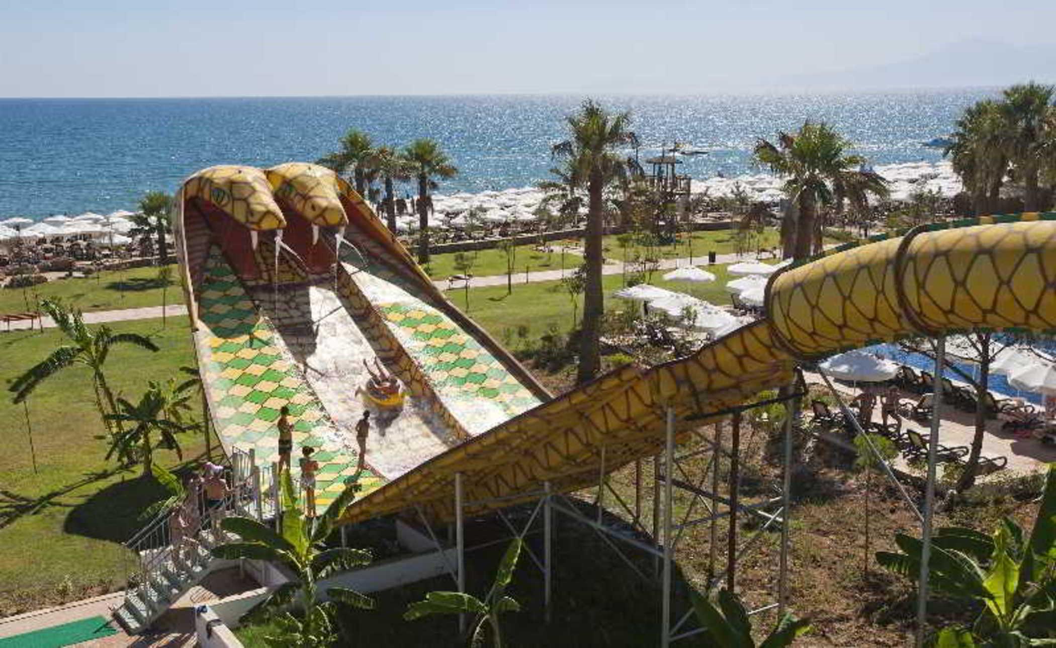 Crystal Tat Golf & 5*