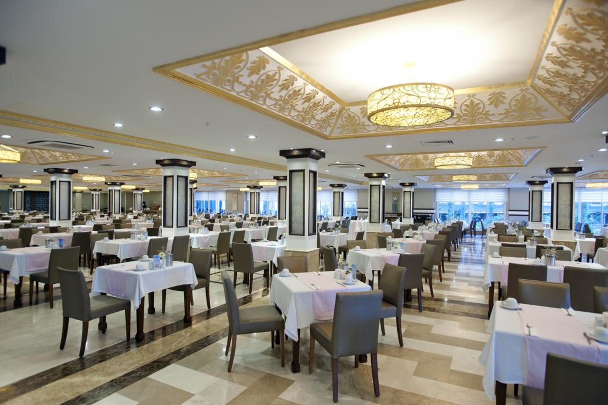 Resort Crystal Tat Golf & 5*