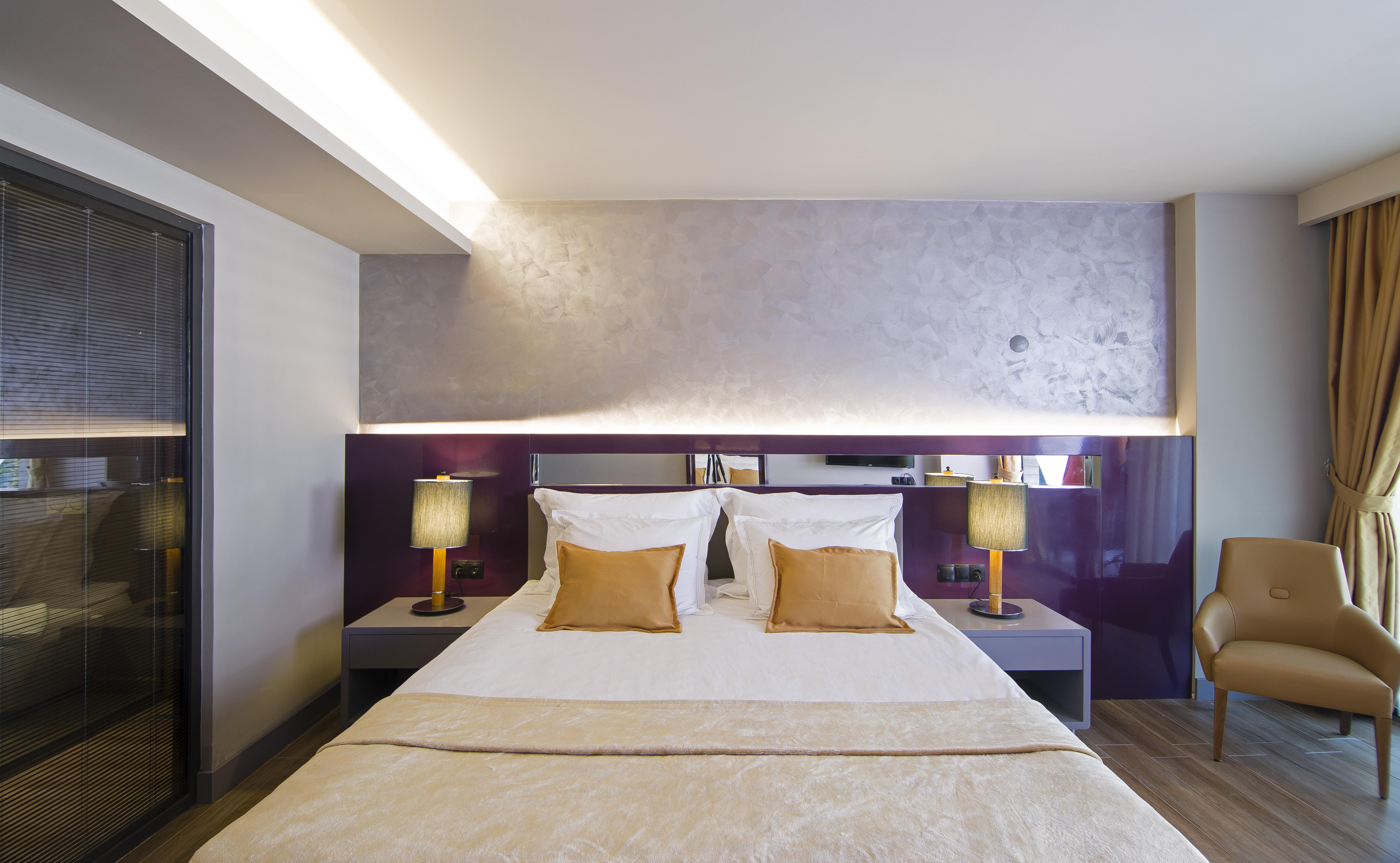 Mirage World Hotel 4*