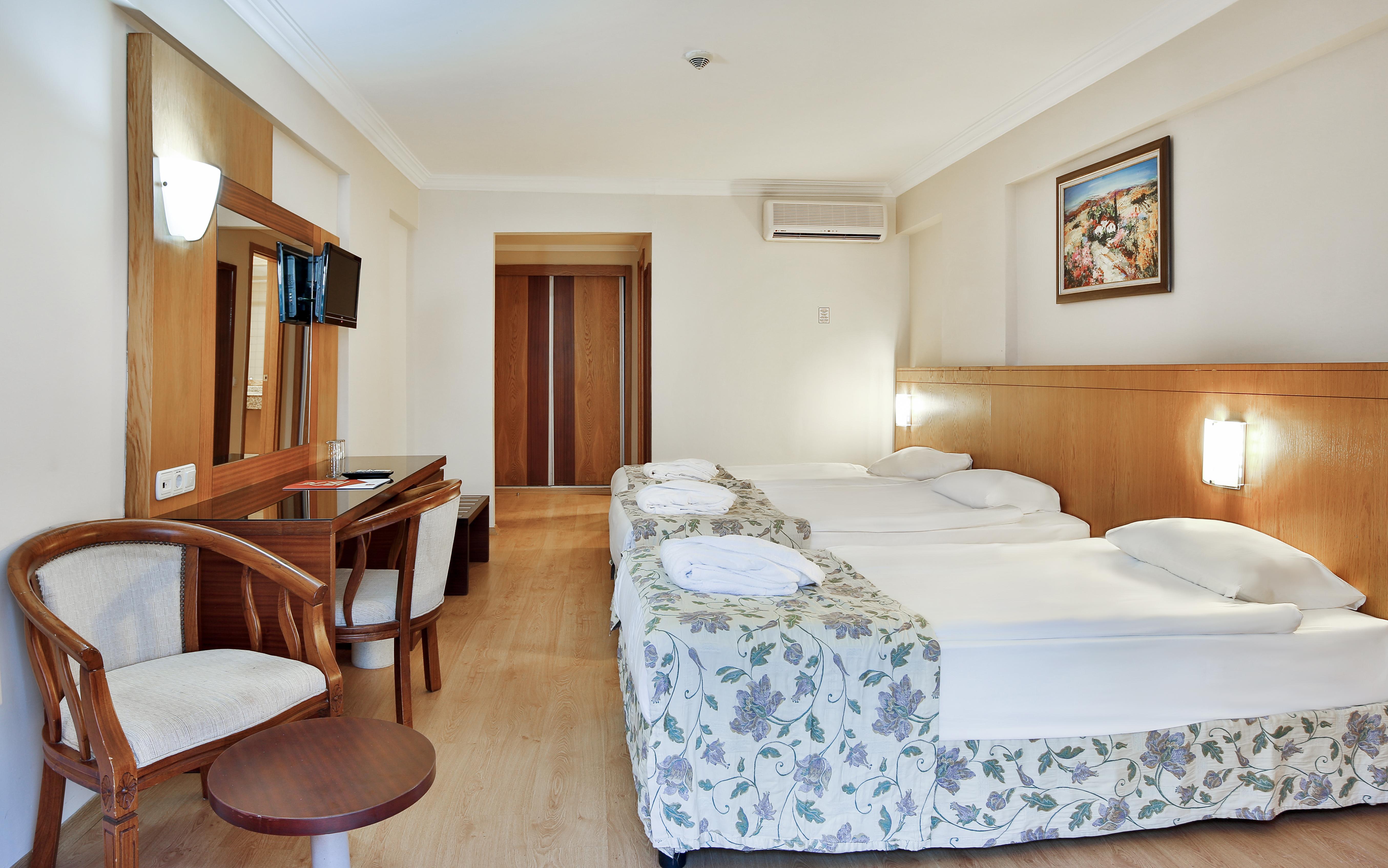 Throne Seagate Belek Hotel