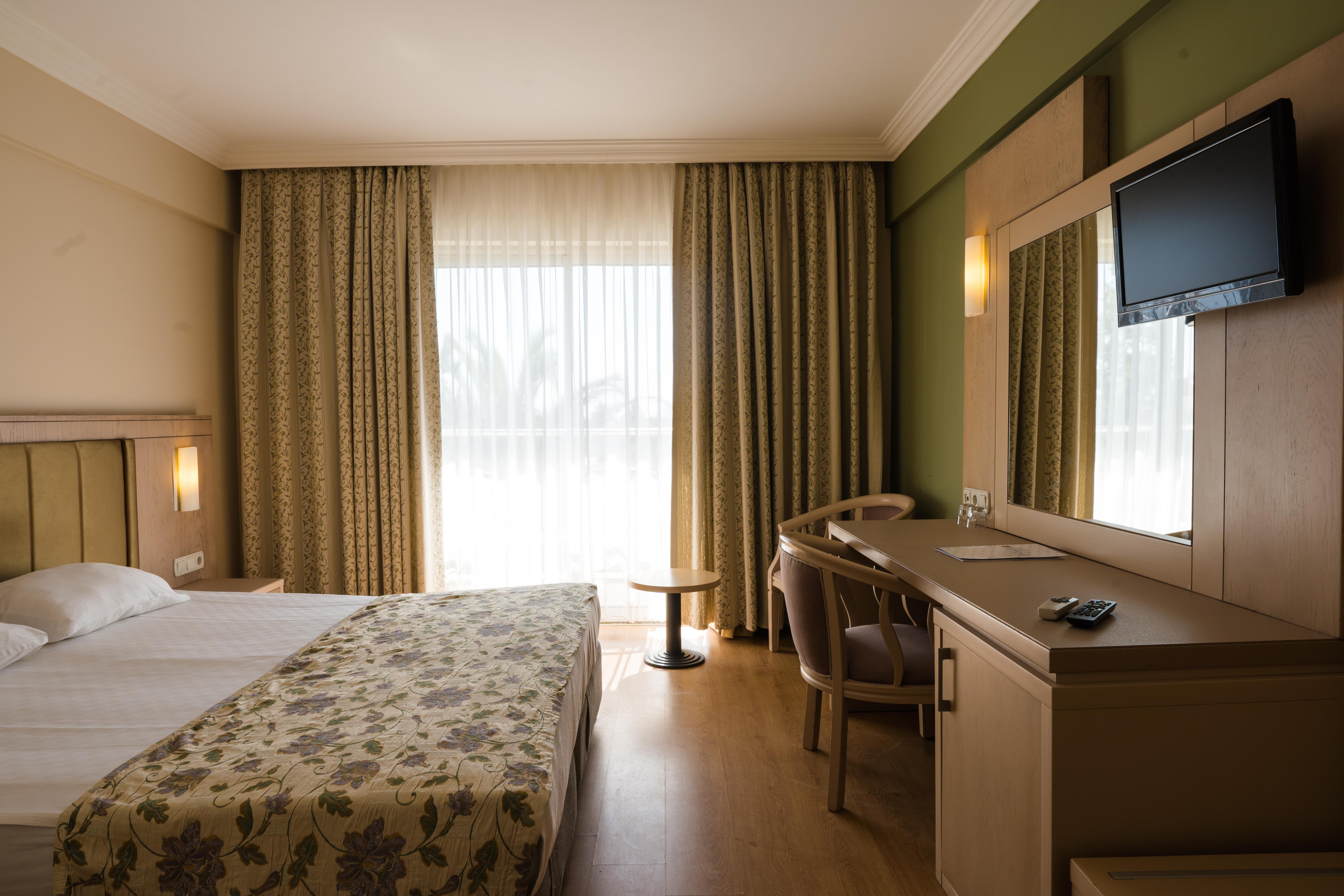 Hotel Throne Seagate Belek