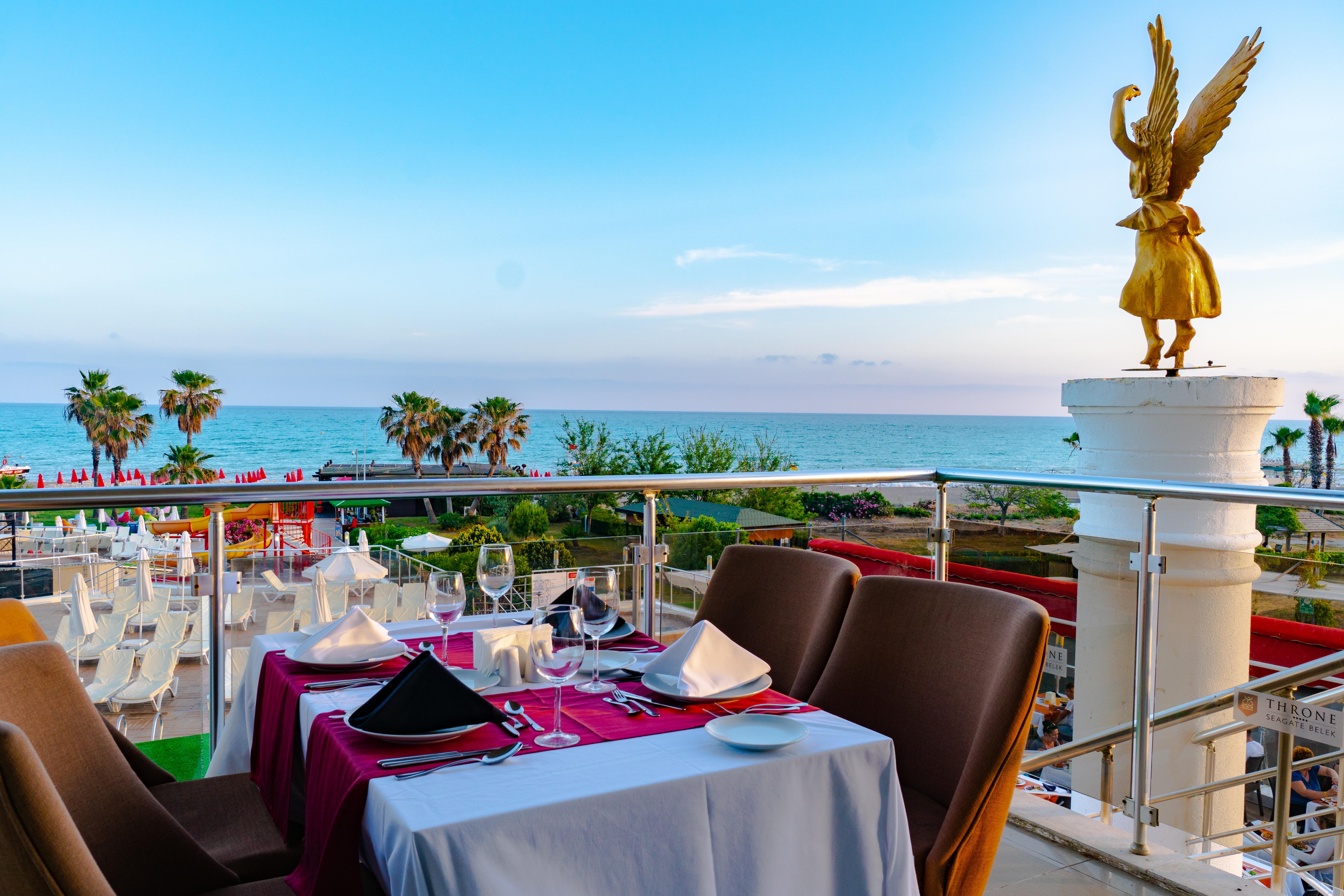 Throne Seagate Belek Belek