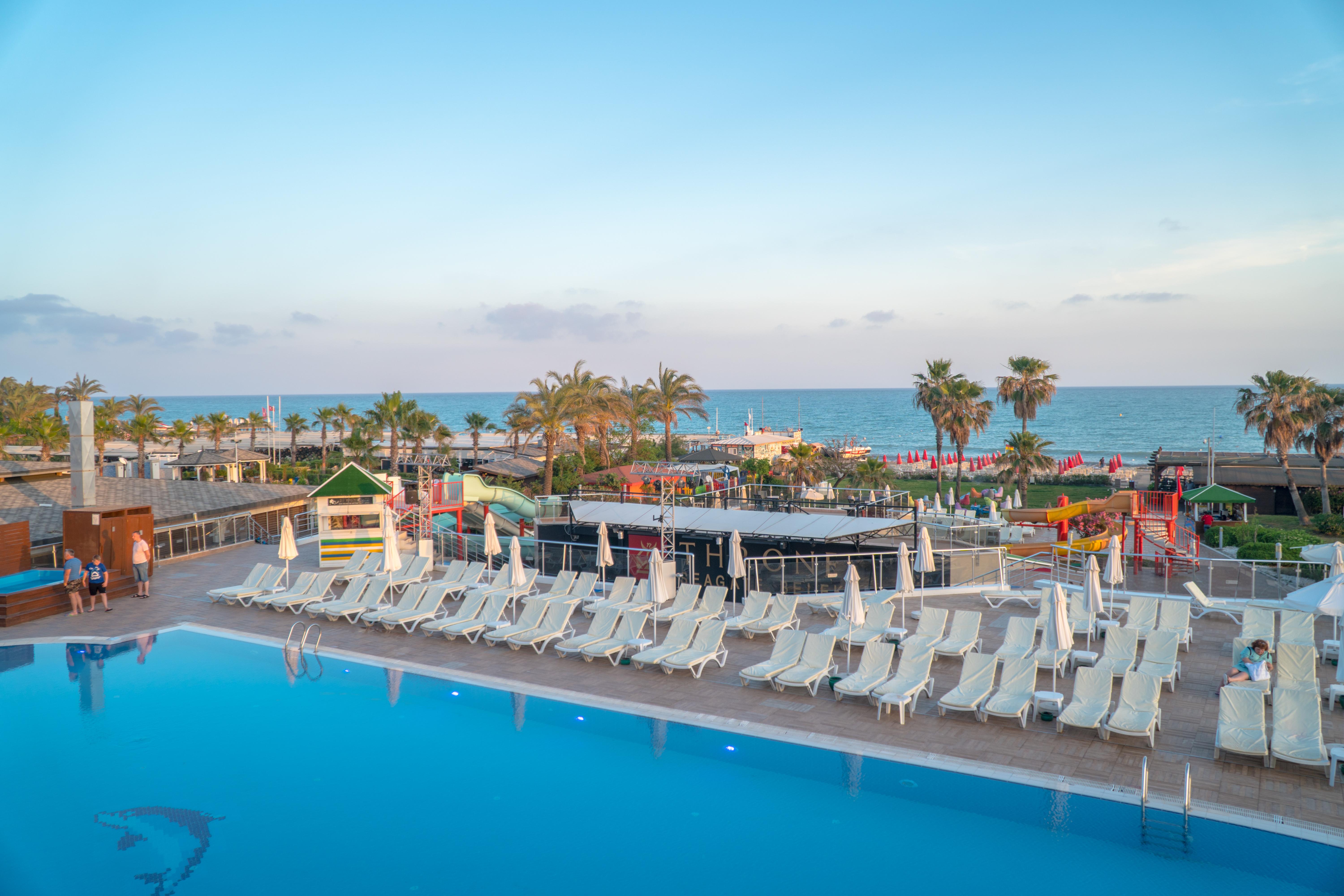 Hotel Throne Seagate Belek 5*