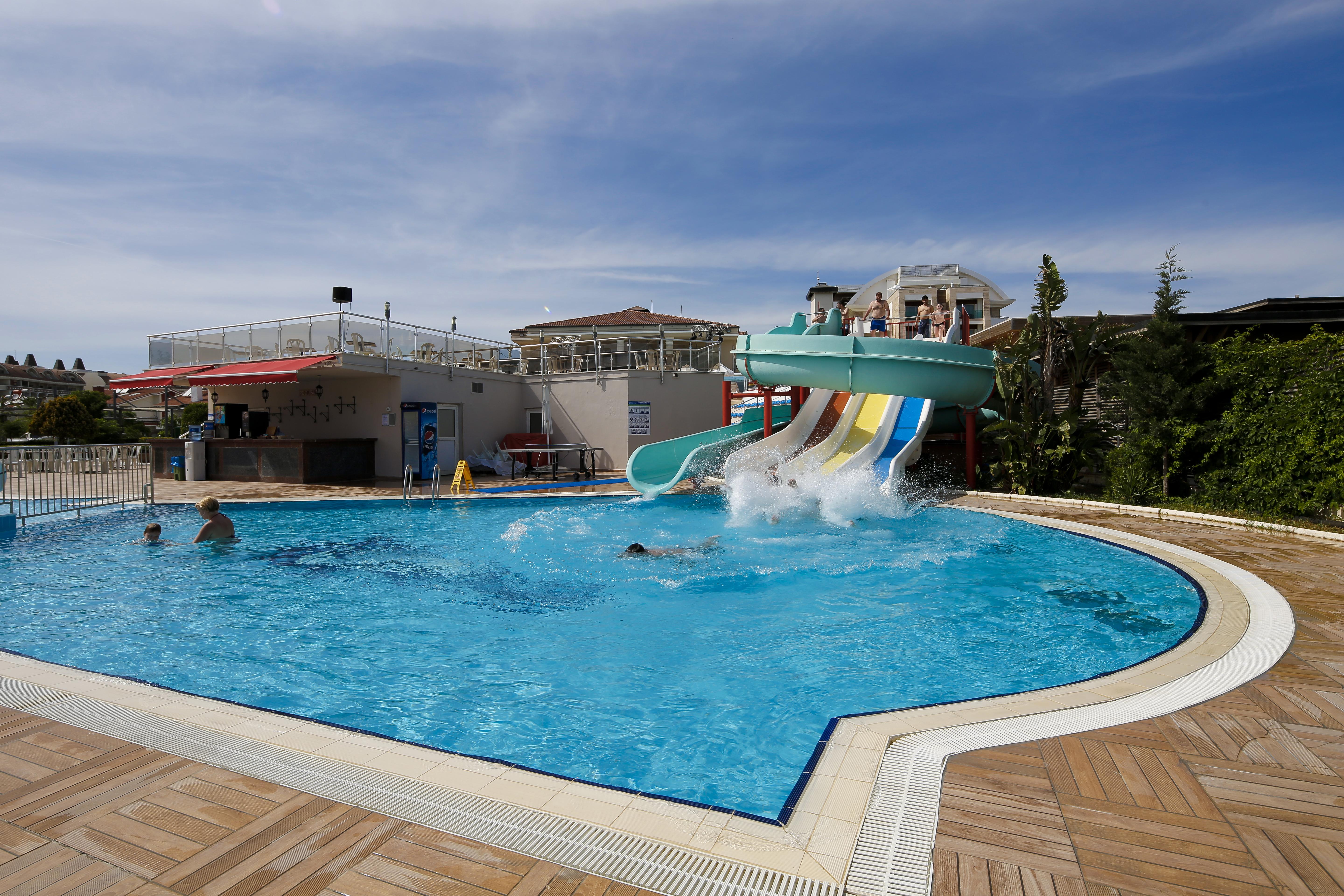 Throne Seagate Belek 5* Belek