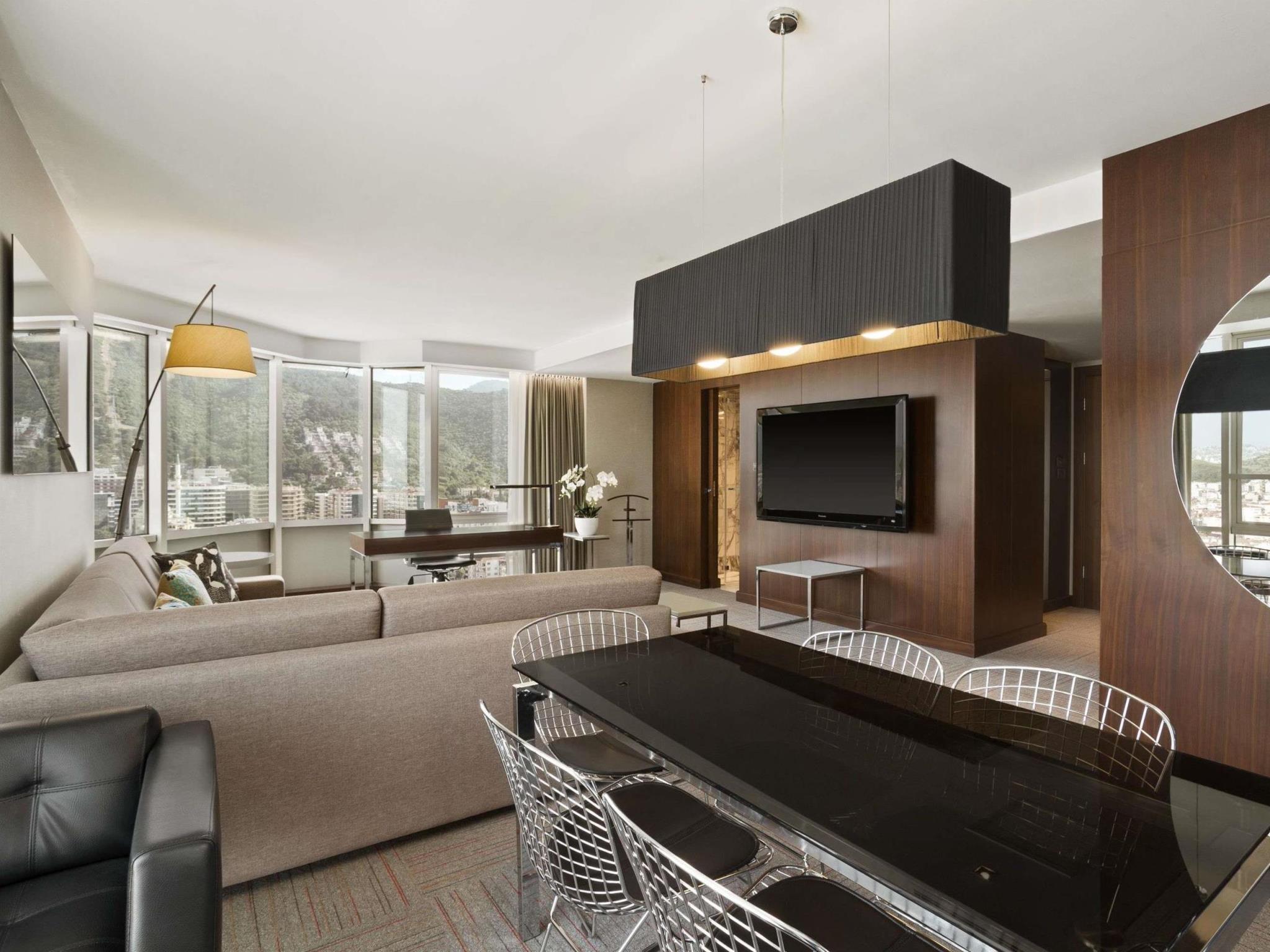 Ramada Encore By Wyndham Hotel