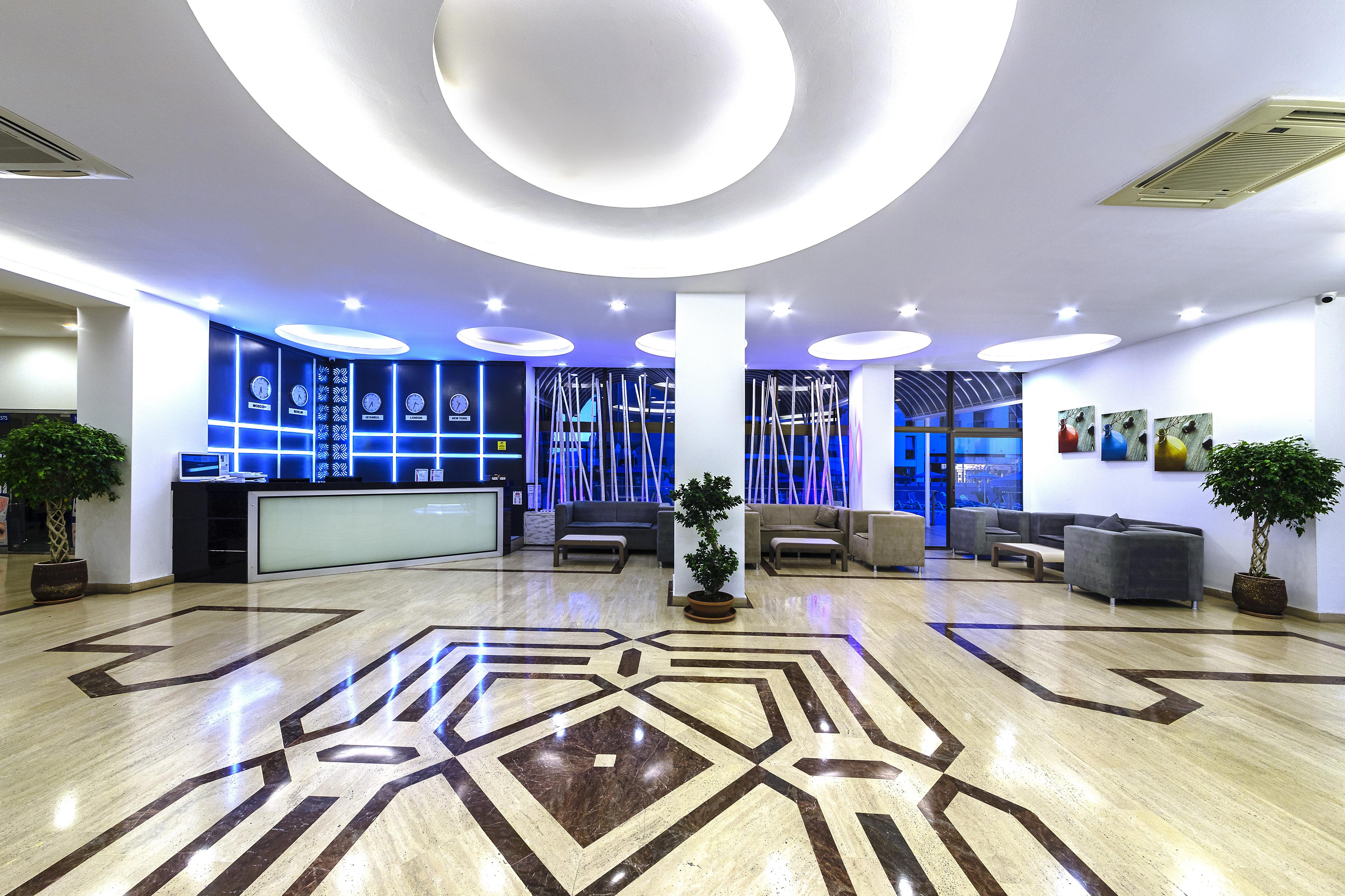 Hotel Kayamaris 4*