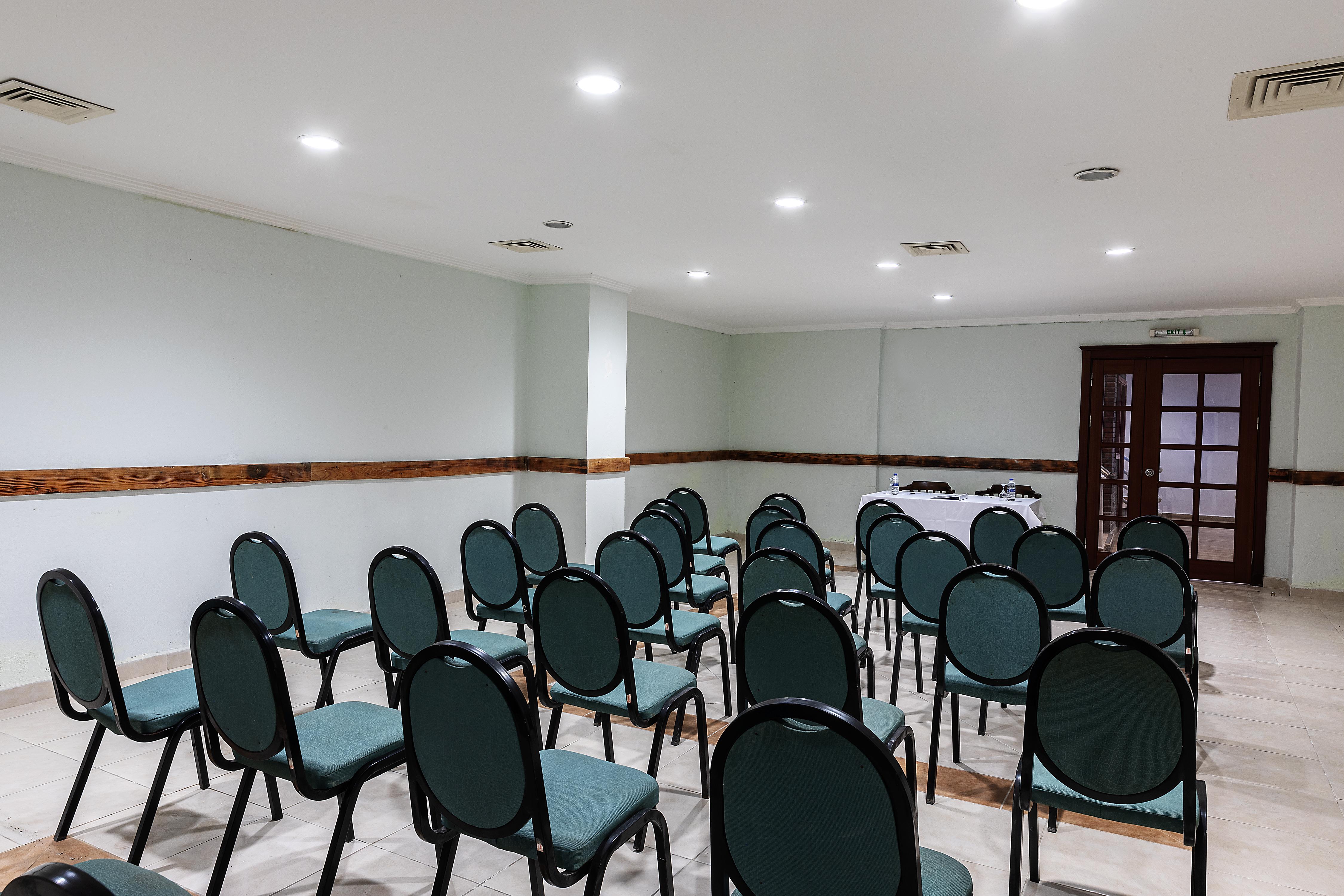 Kayamaris Hotel 4*