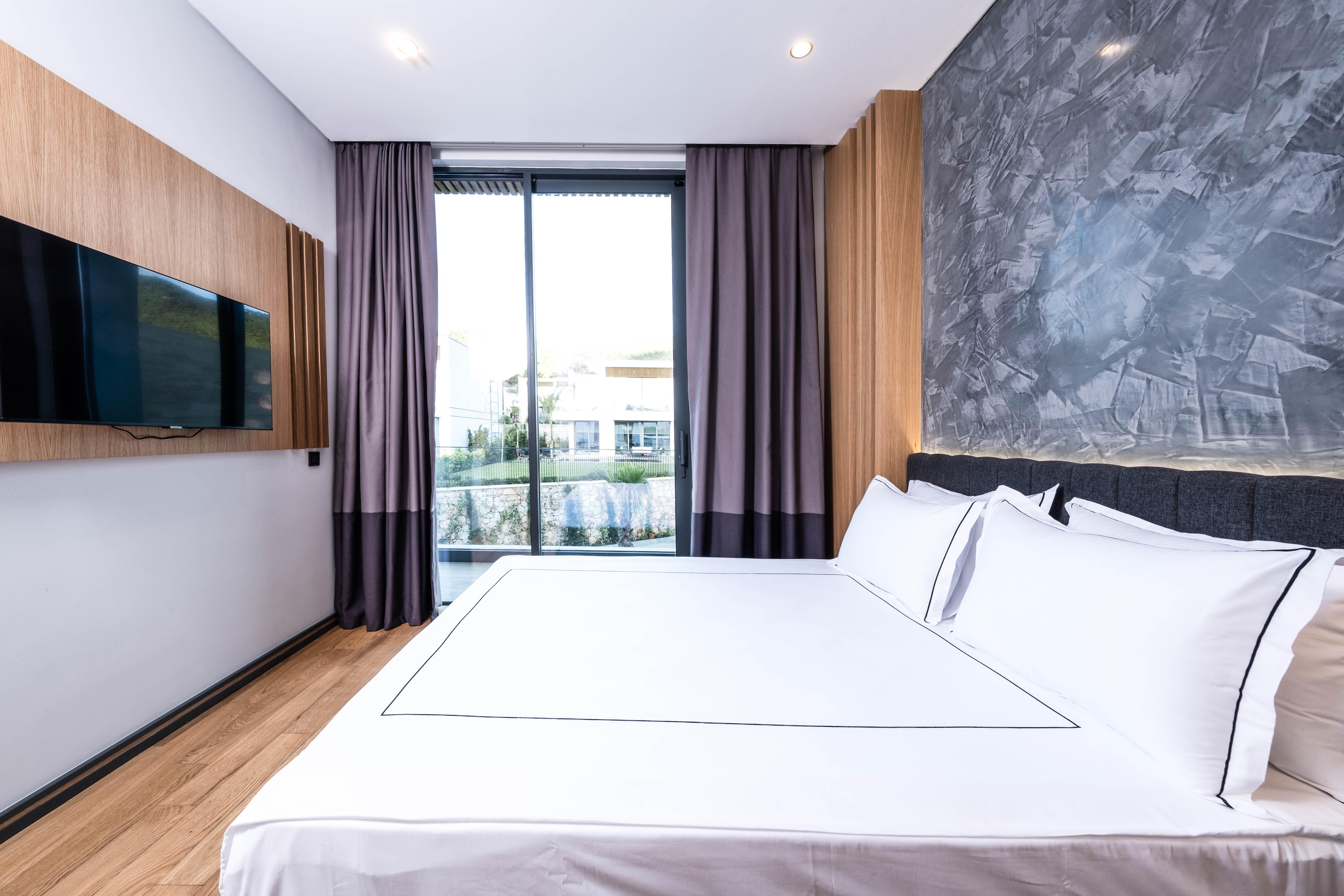 The Norm Collection Door'a Bodrum